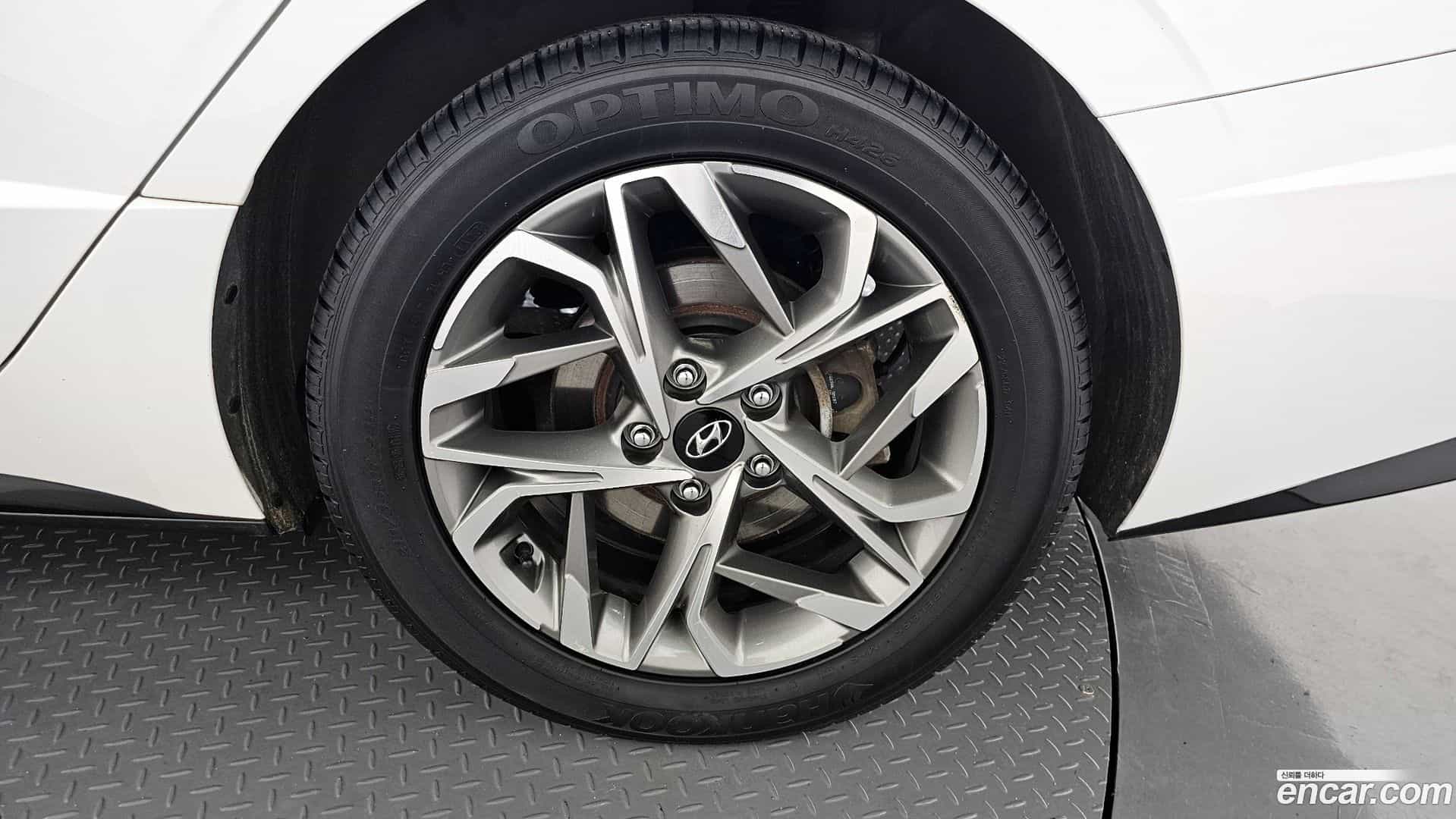 Sonata Hyundai 2019.6-OUTER-031