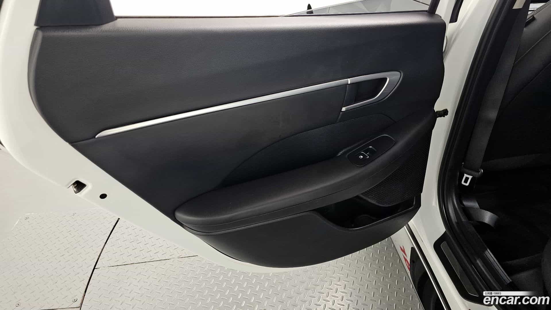 Sonata Hyundai 2019.6-INNER-035