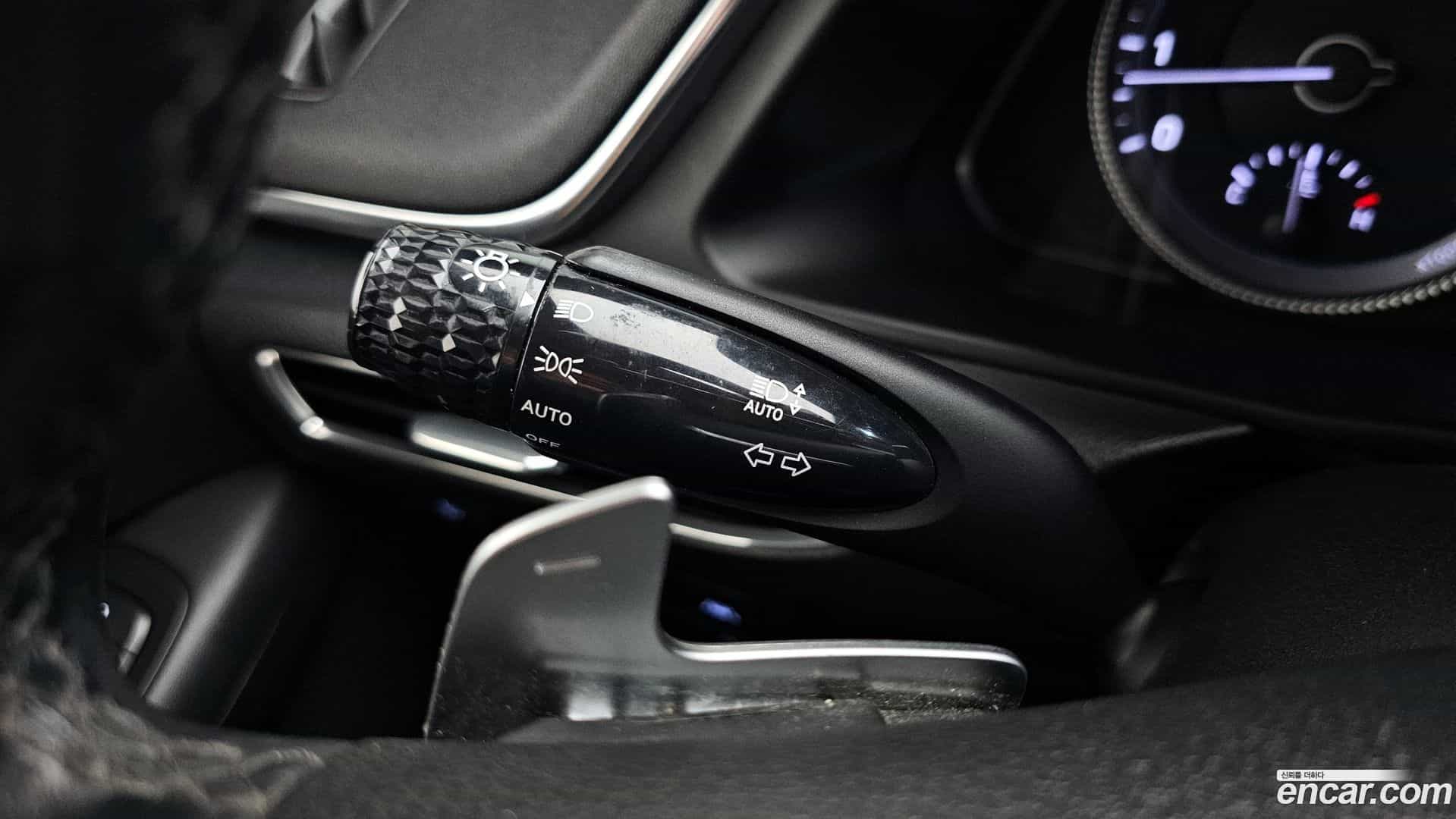 Sonata Hyundai 2019.6-OPTION-040