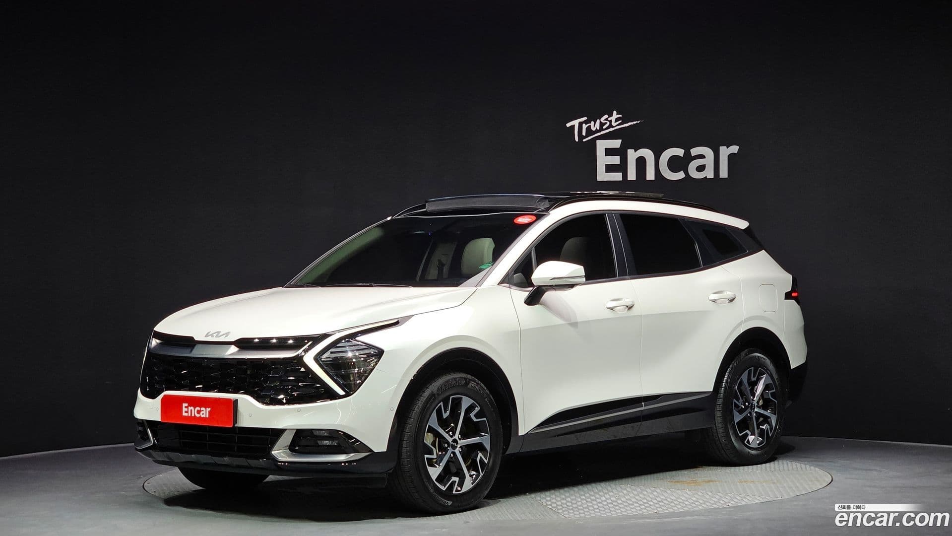 Main__Slider__Photo:Sportage Kia 2022.6-0