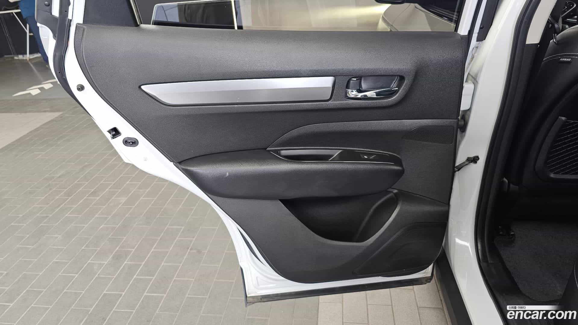 QM6 Renault Korea 2022.6-INNER-035