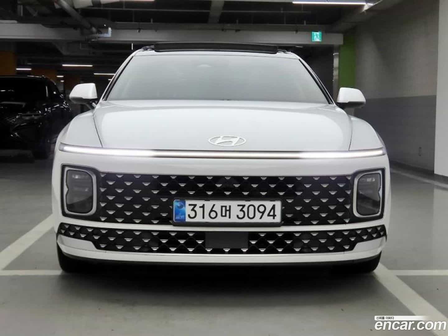 Grandeur Hyundai 2023.1-OUTER-002