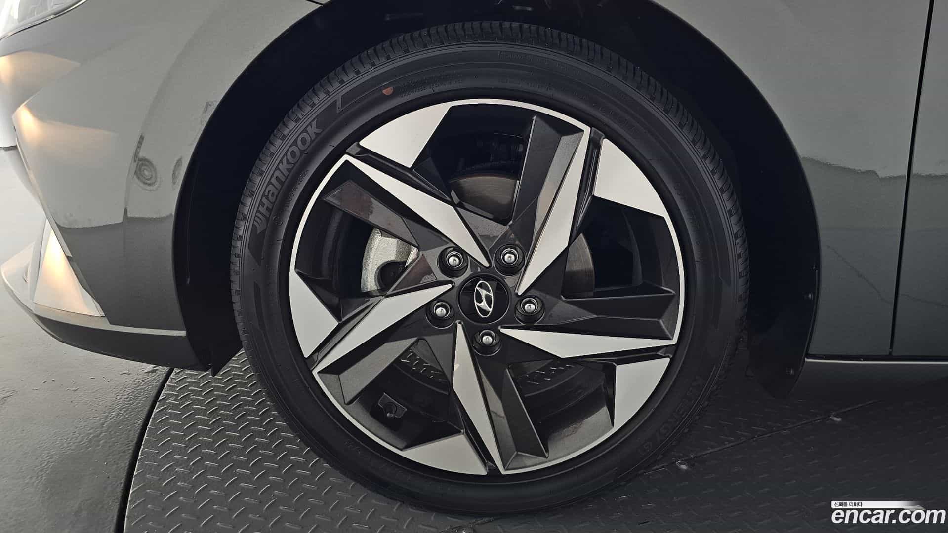 AVANTE Hyundai 2020.9-OUTER-005