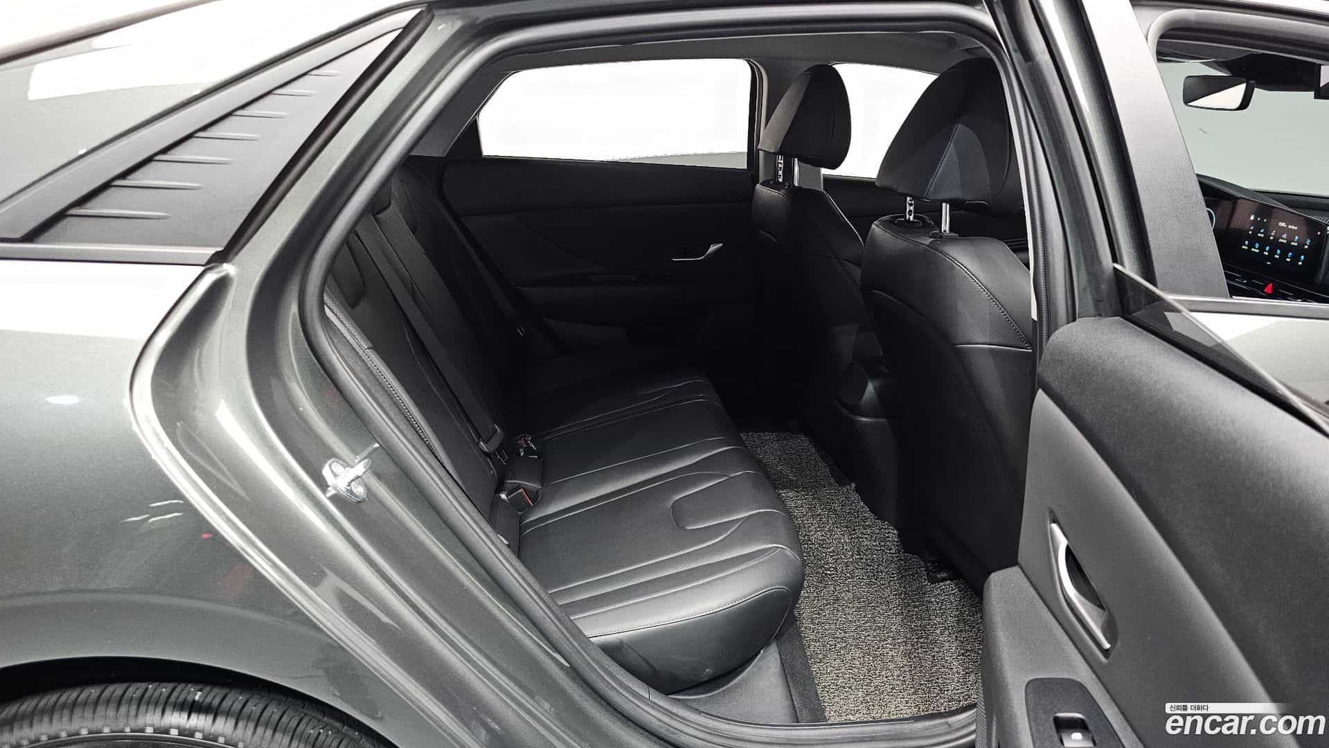 AVANTE Hyundai 2020.9-OPTION-015