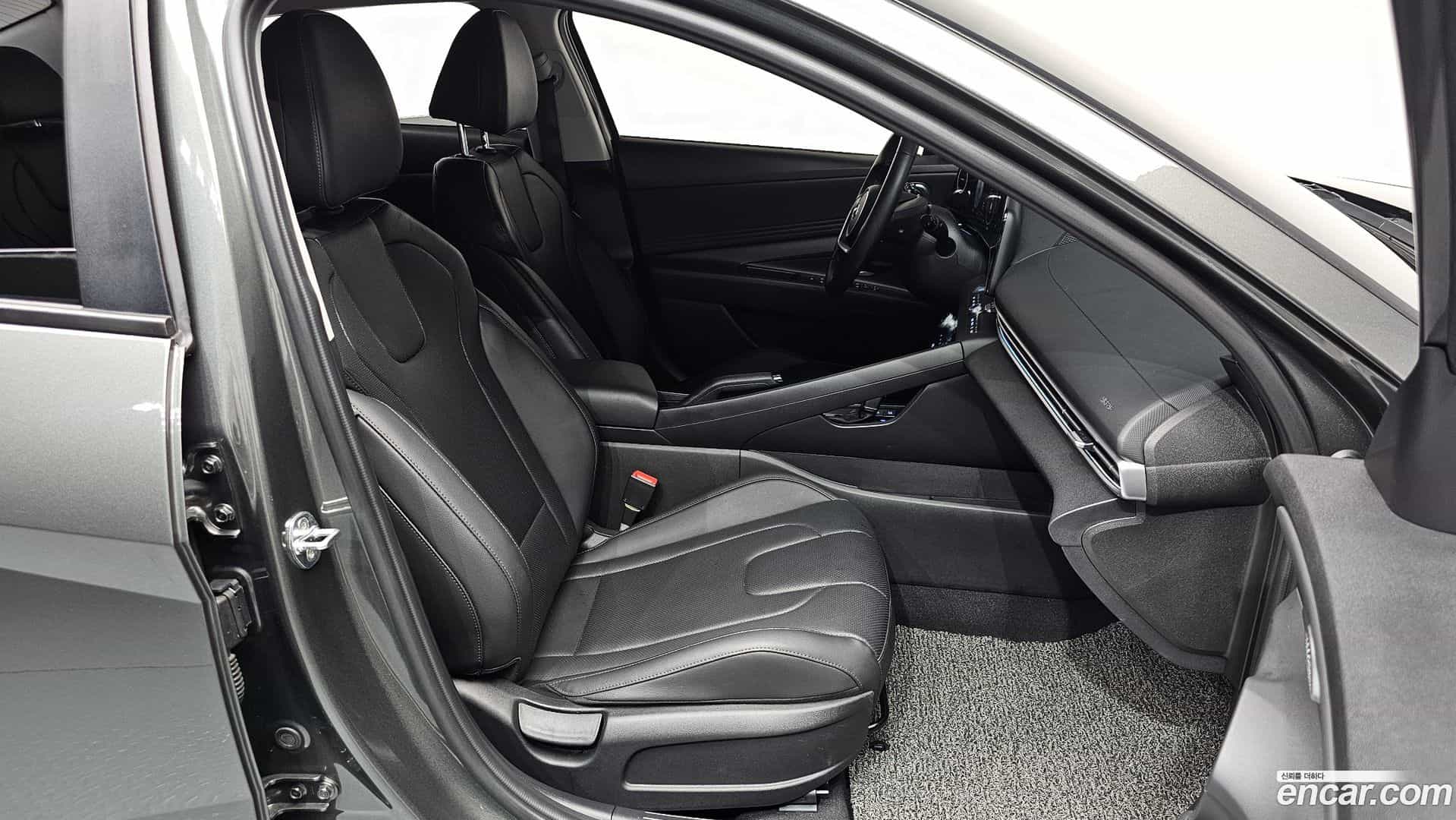 AVANTE Hyundai 2020.9-INNER-036