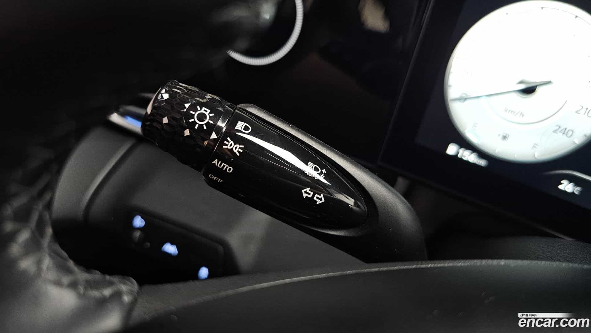 AVANTE Hyundai 2020.9-OPTION-041