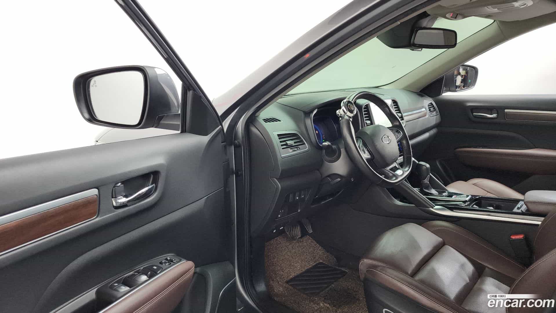 QM6 Renault Korea 2020.0-INNER-010