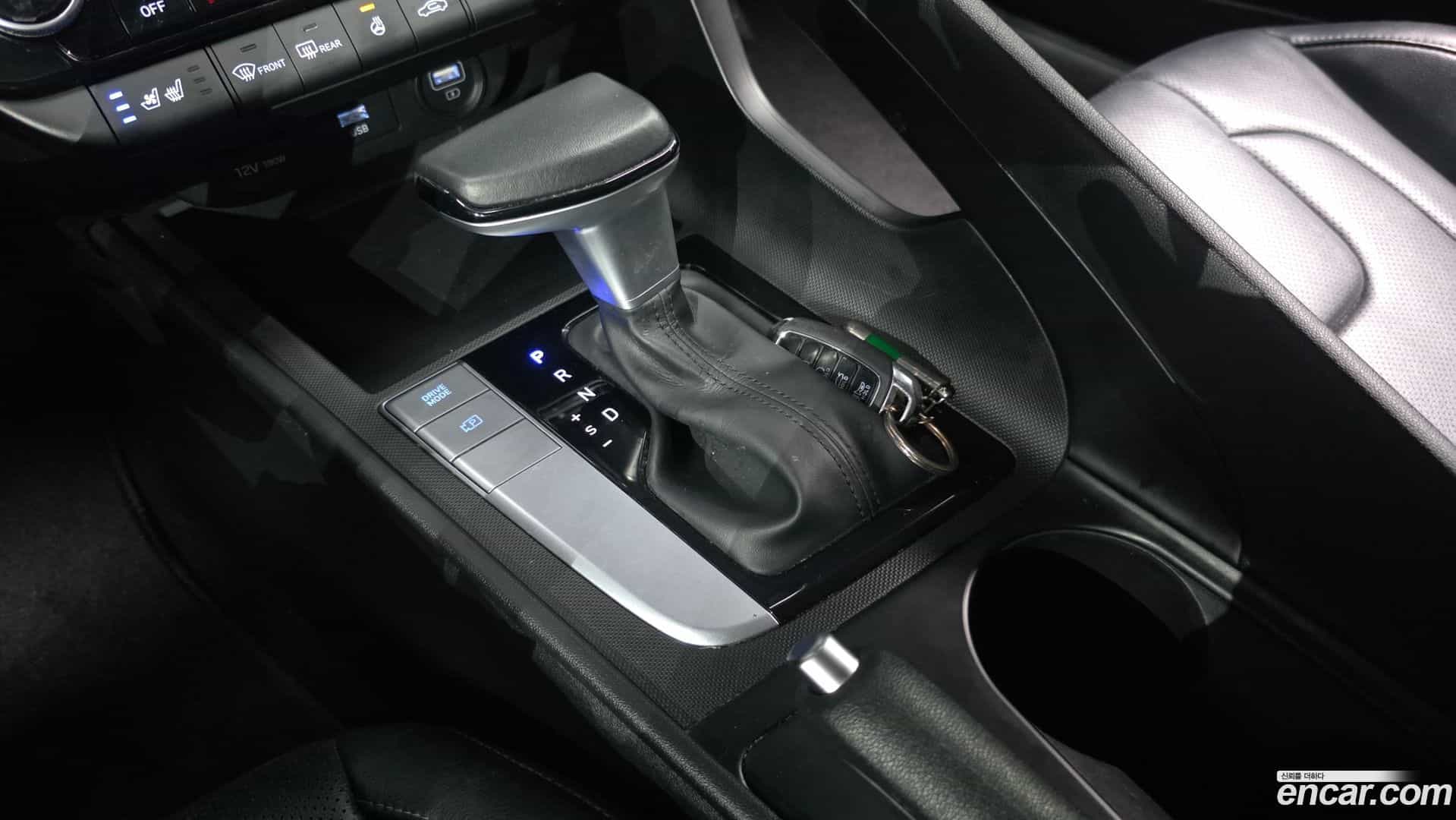 AVANTE Hyundai 2021.3-INNER-009