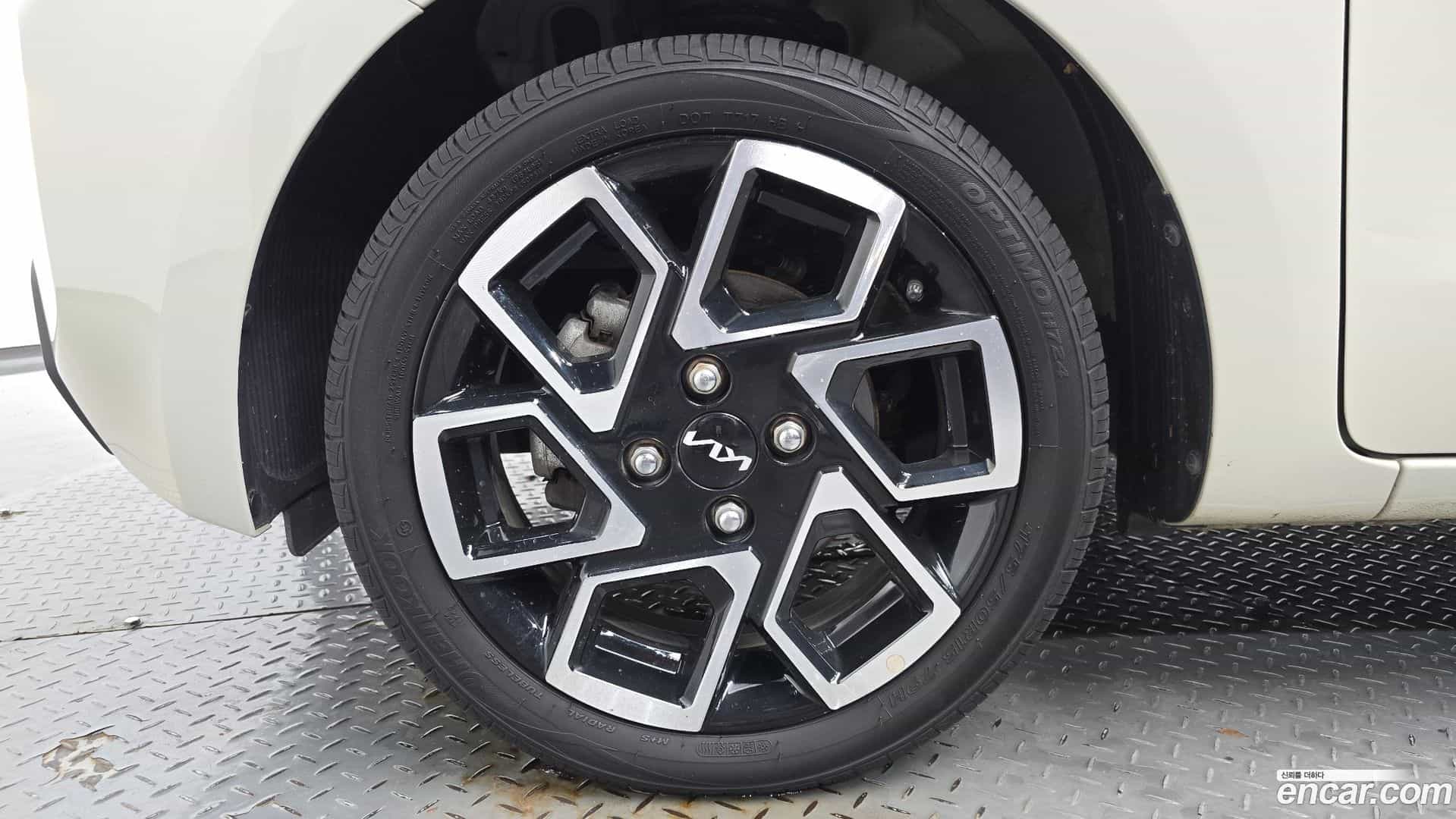 RAY Kia 2022.10-OUTER-005
