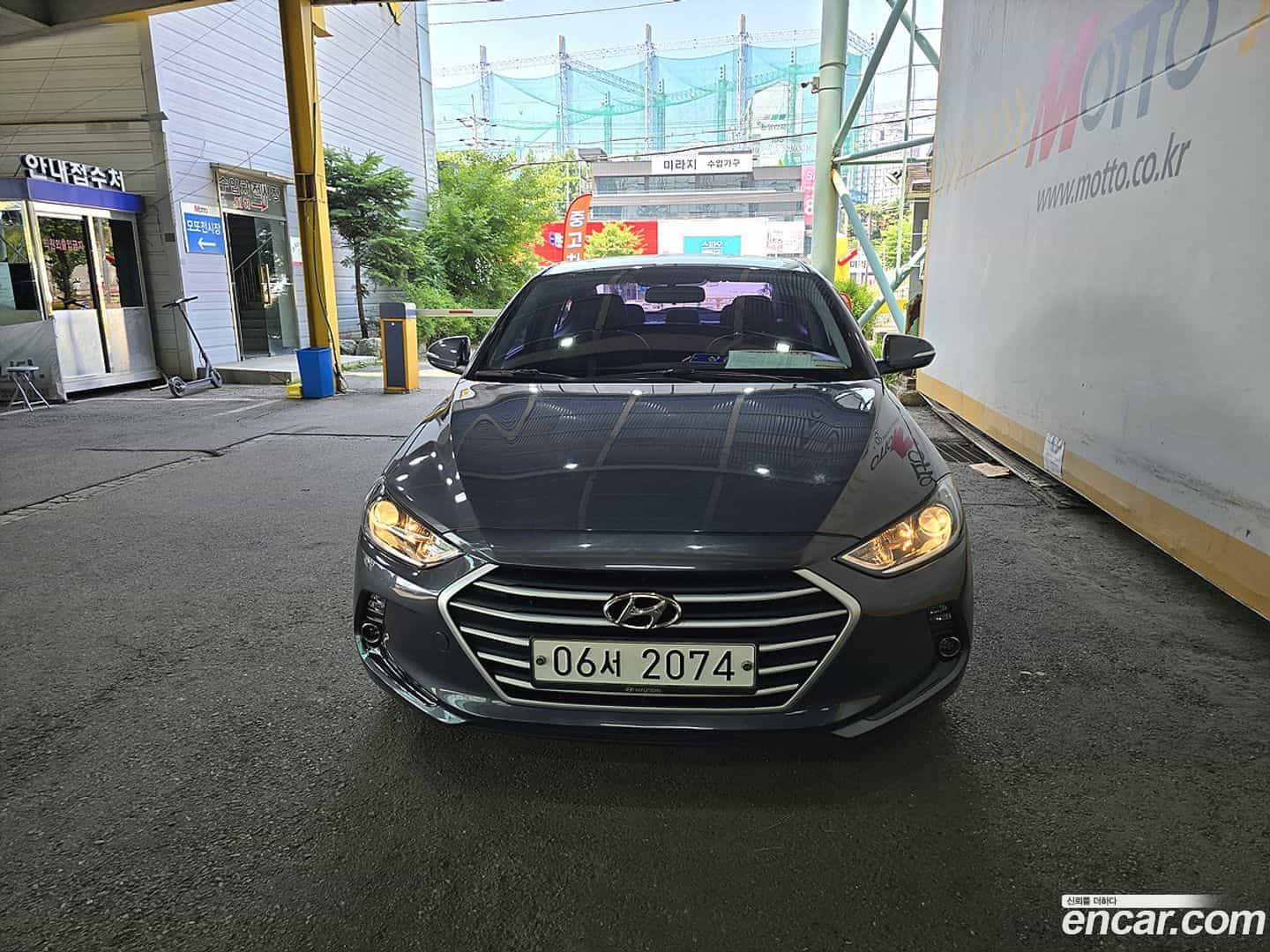 AVANTE Hyundai 2018.2-OUTER-002