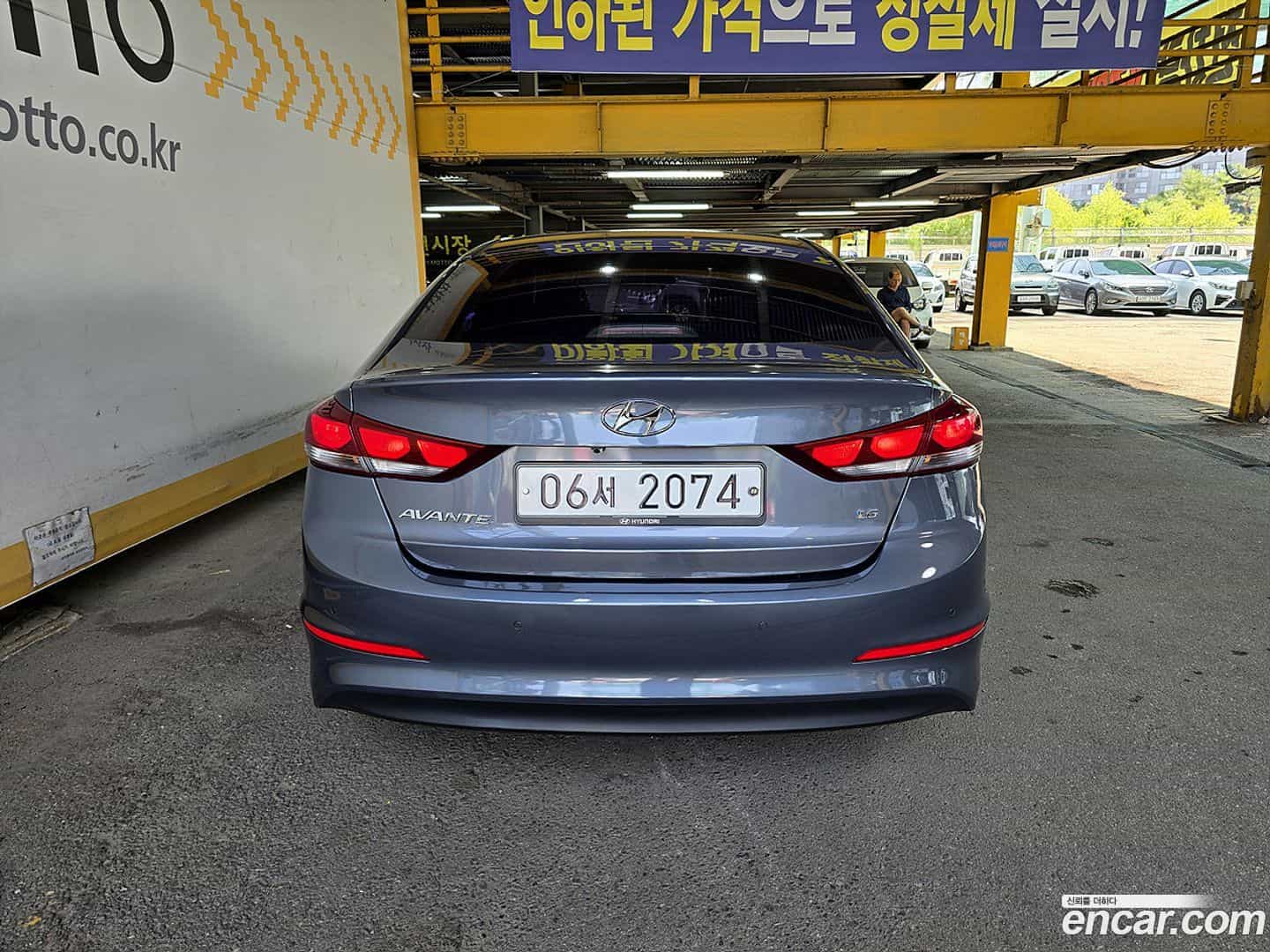 AVANTE Hyundai 2018.2-OUTER-006