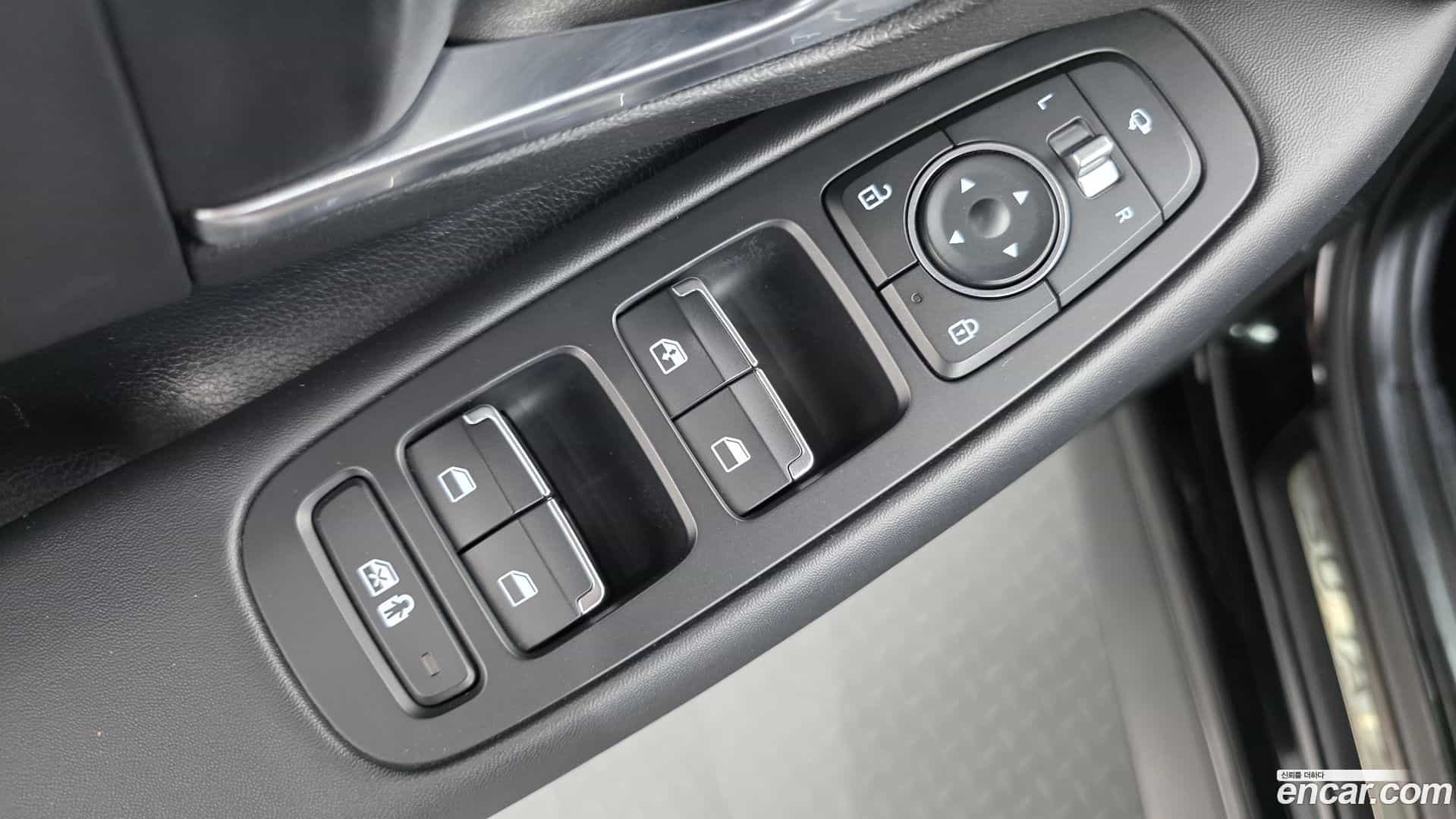 Sonata Hyundai 2019.5-OPTION-016