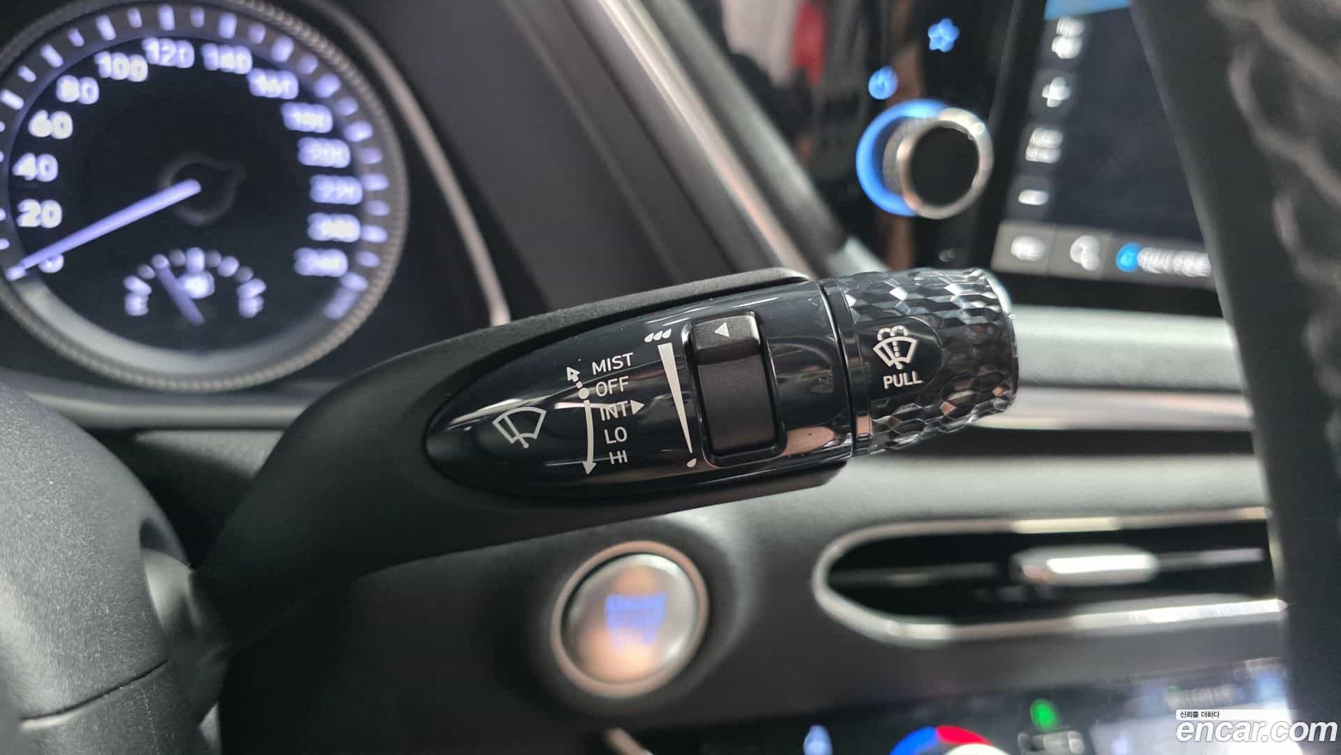 Sonata Hyundai 2019.5-OPTION-043