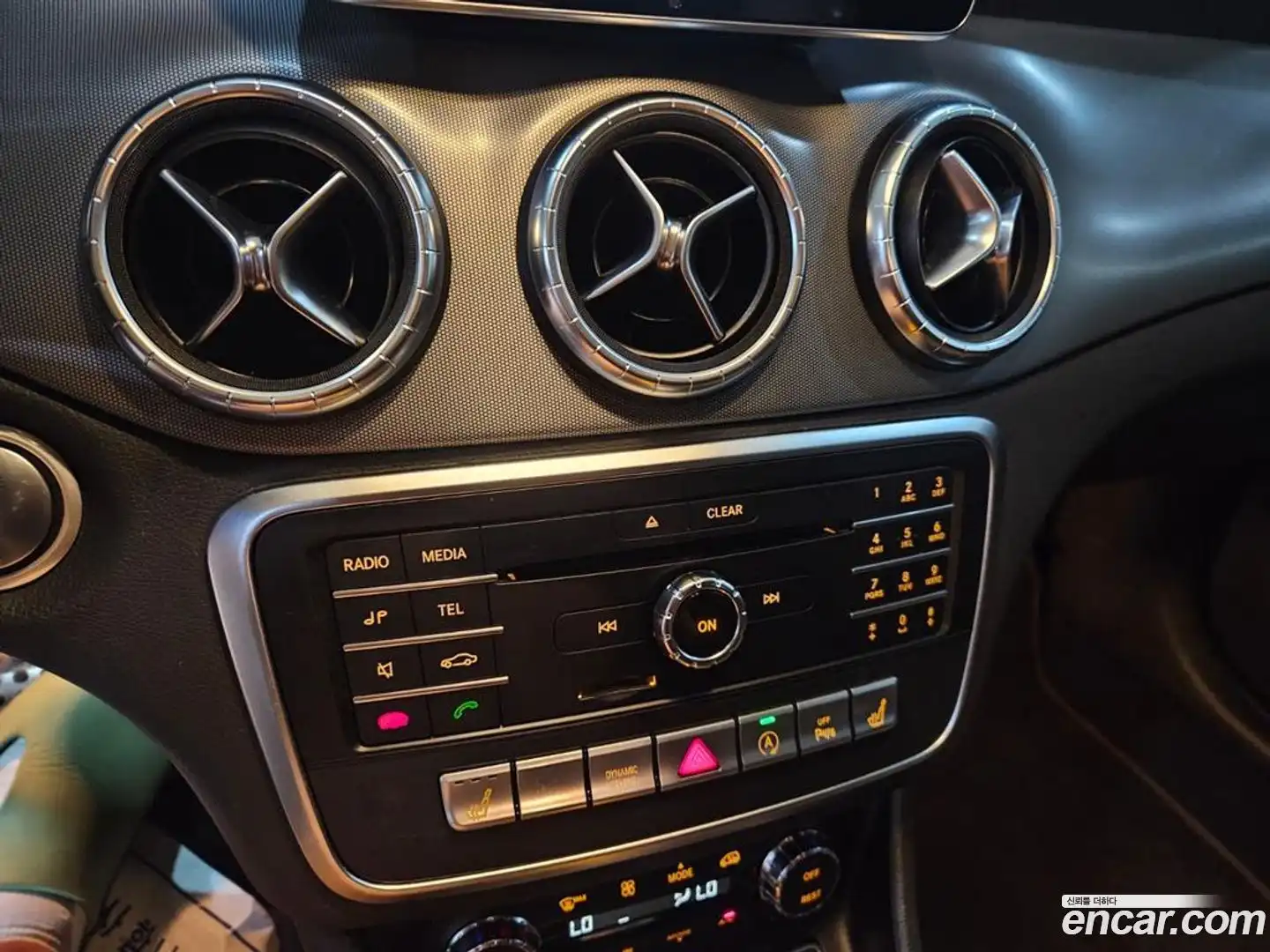 CLA-Class Mercedes-Benz 2018.5-OPTION-019