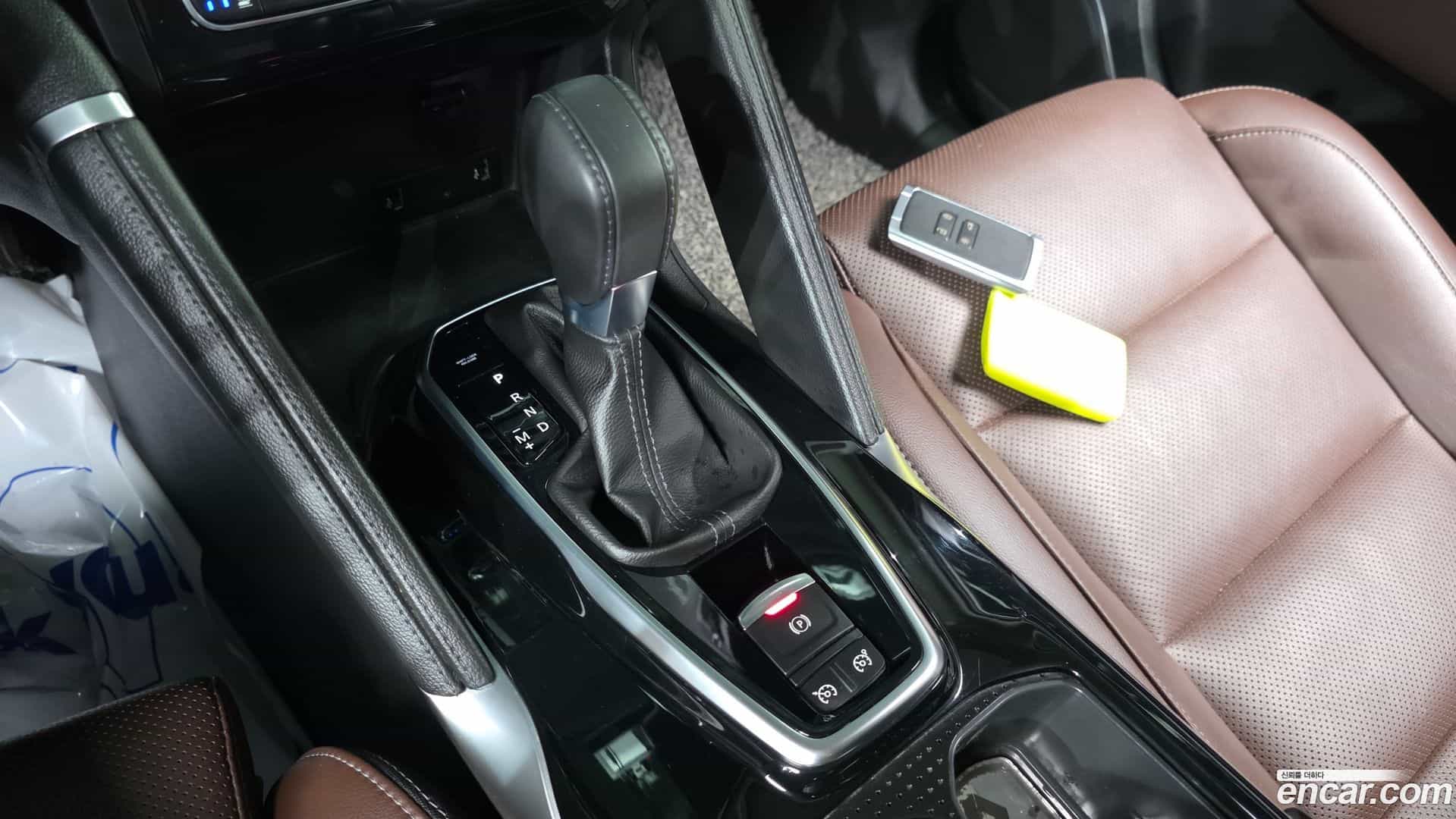 QM6 Renault Korea 2019.9-INNER-009