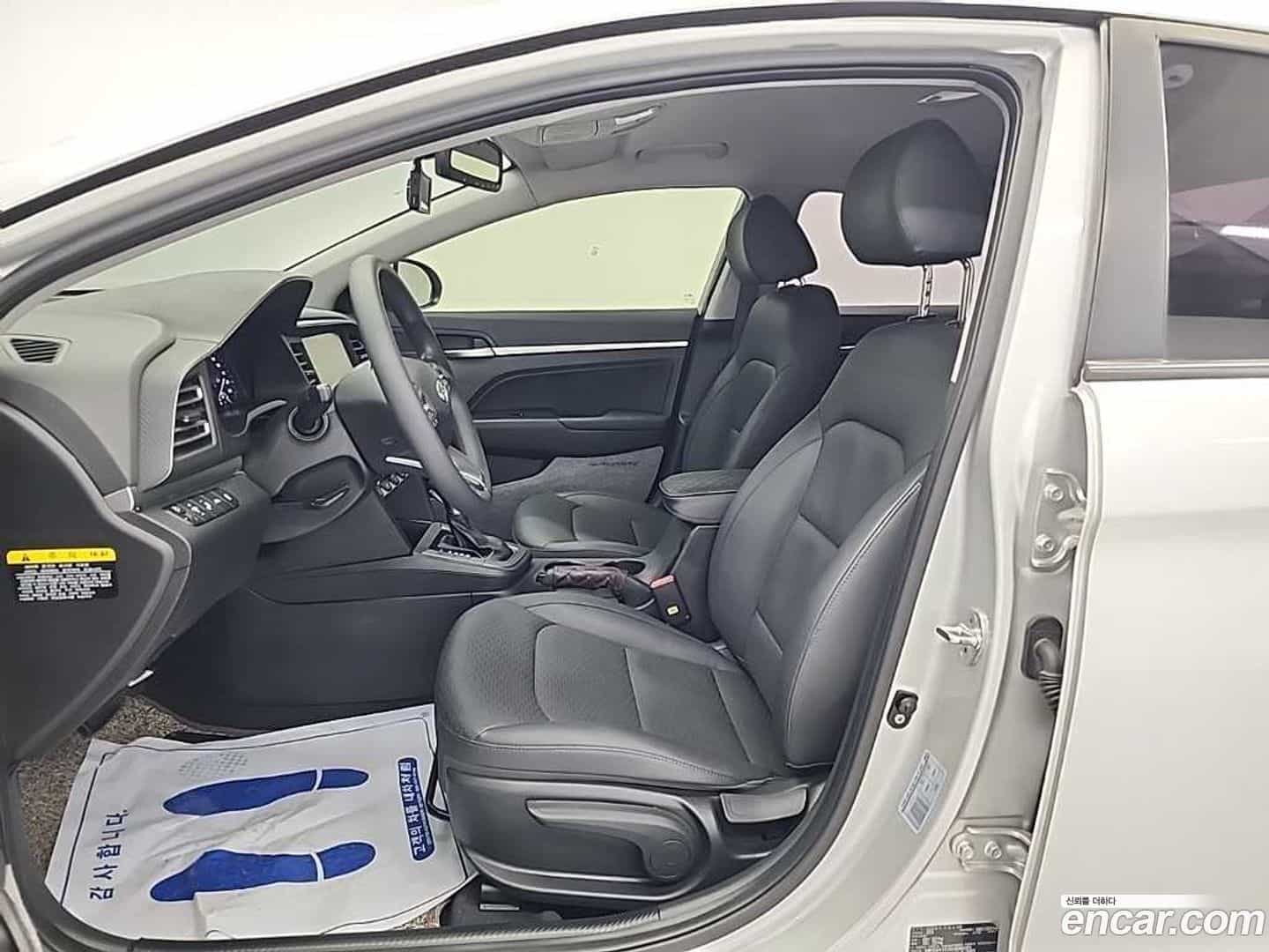 AVANTE Hyundai 2019.2-OPTION-015