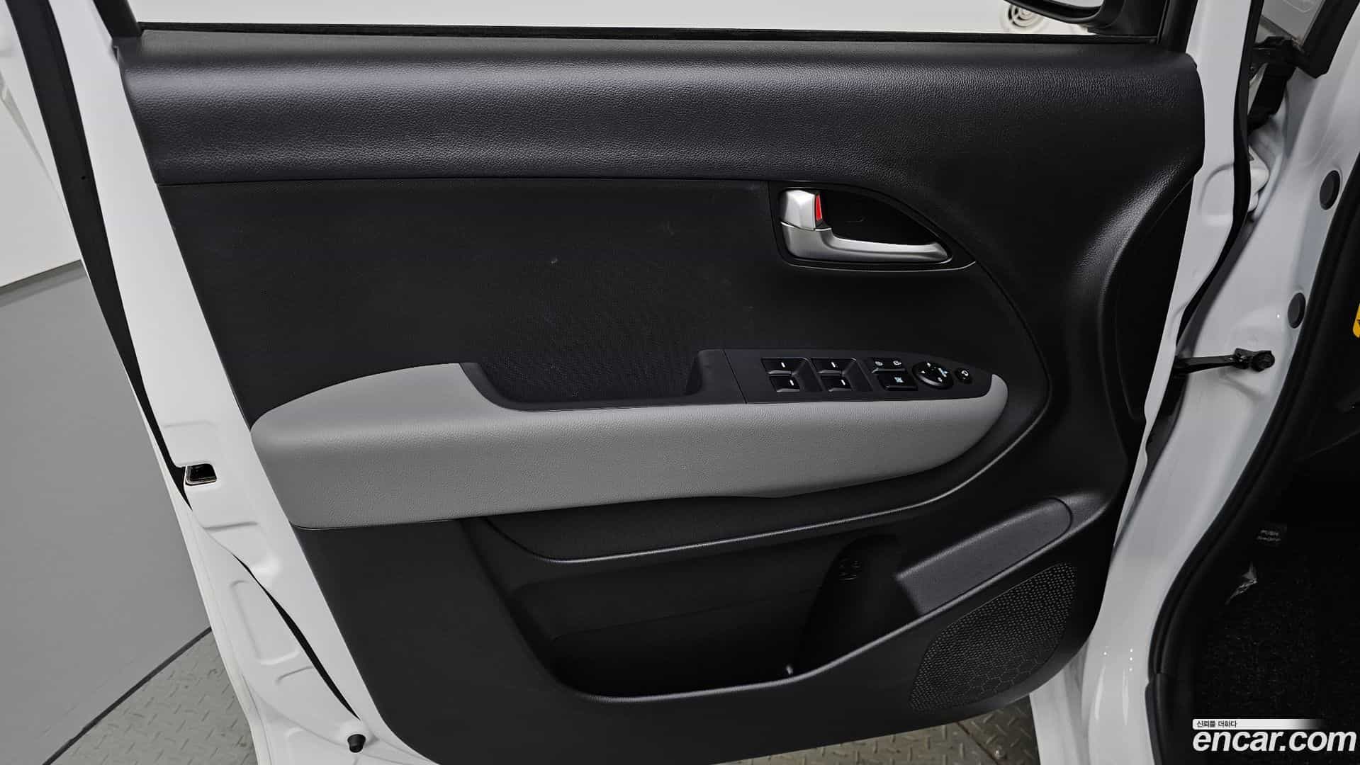 RAY Kia 2023.10-INNER-034