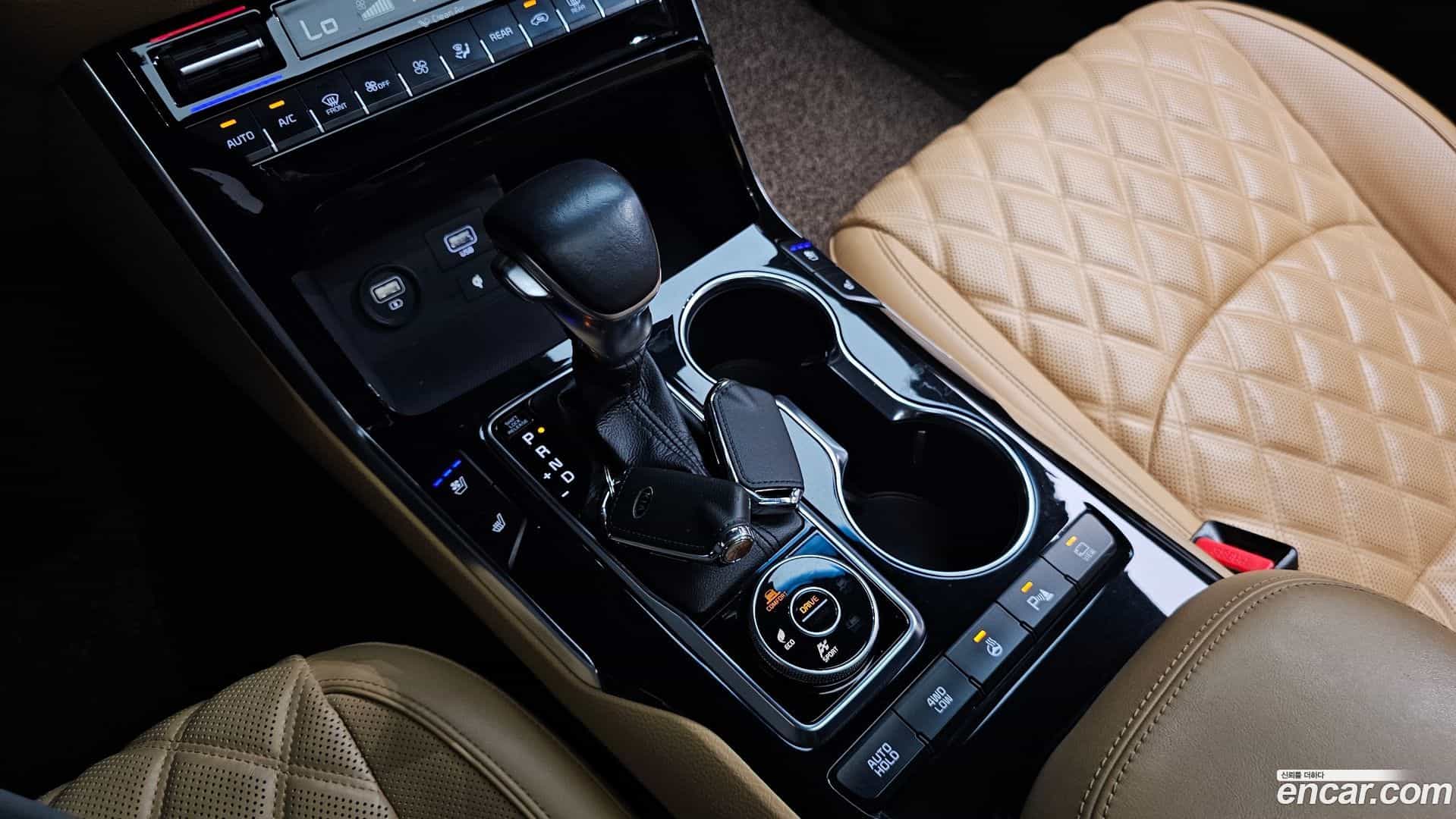 Mohave Kia 2020.0-INNER-009