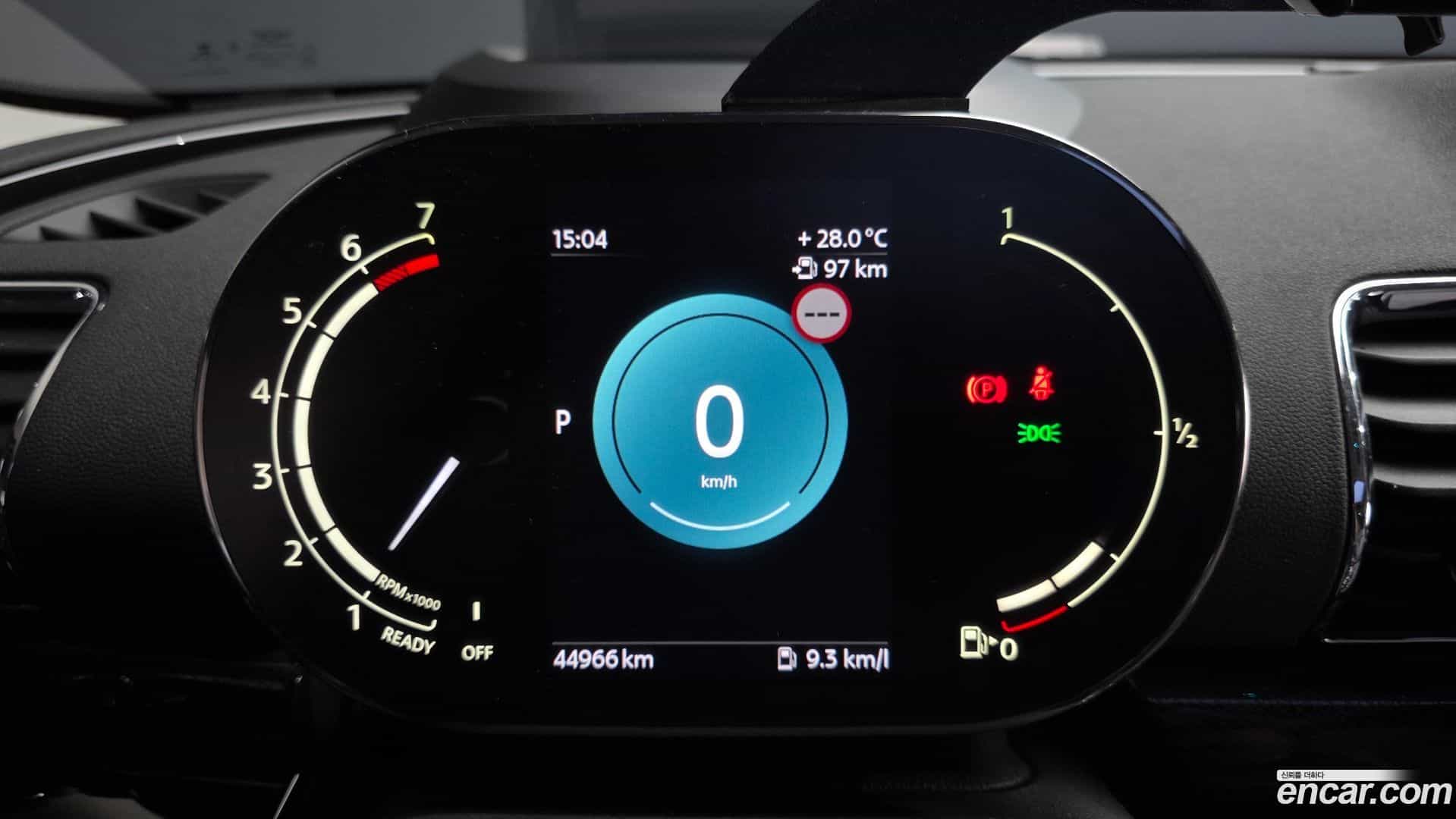 Clubman Mini 2021.11-INNER-008