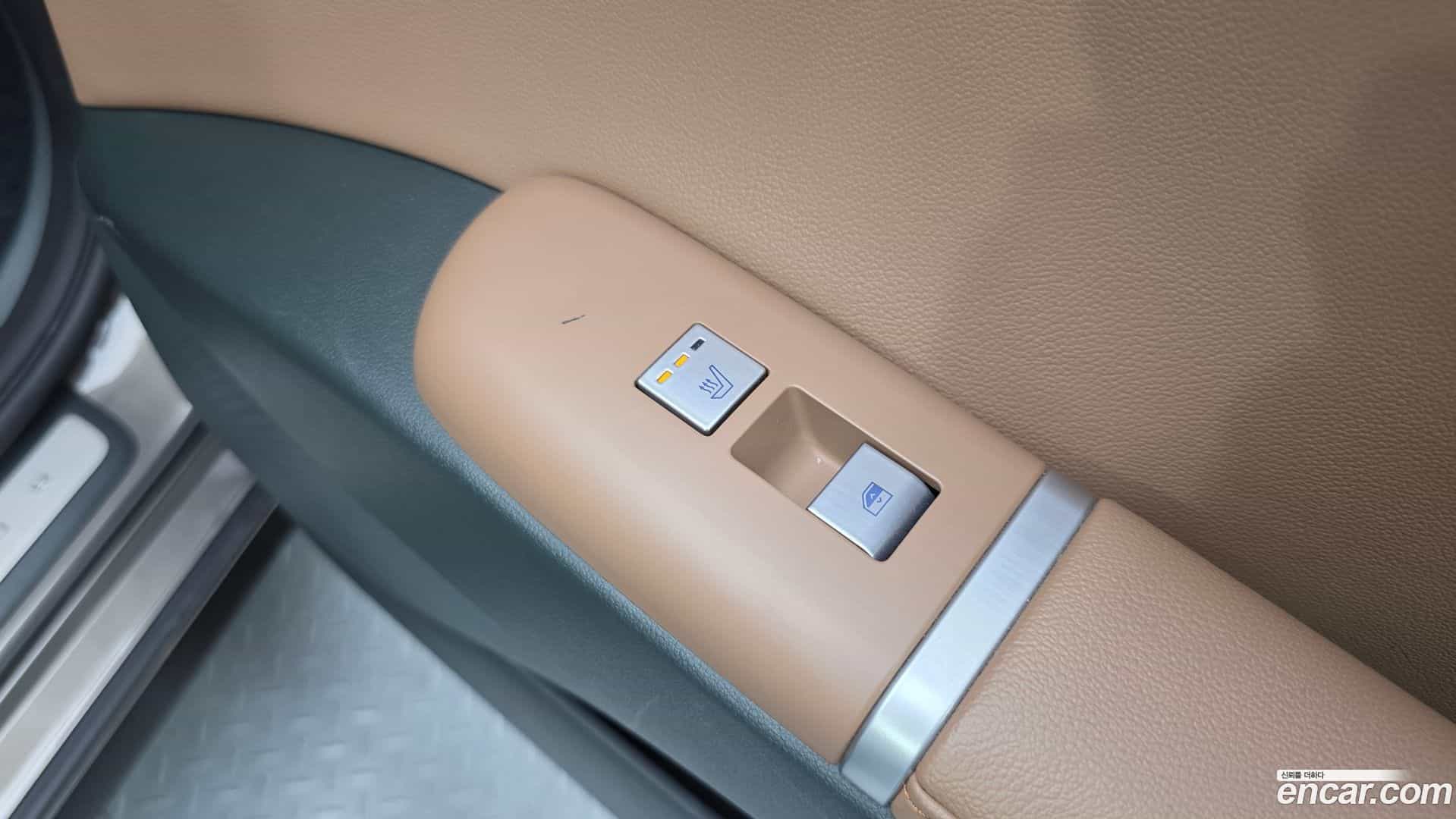 Grandeur Hyundai 2023.3-OPTION-023