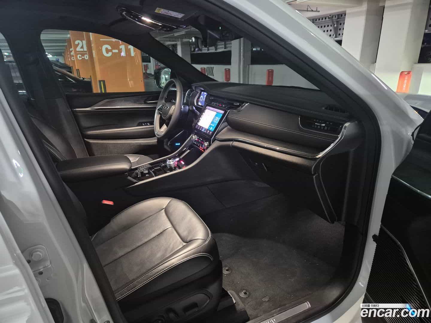 Cherokee Jeep 2023.11-OPTION-015