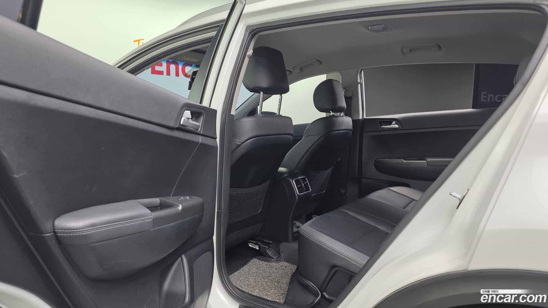 Sportage Kia 2018.1-OPTION-040