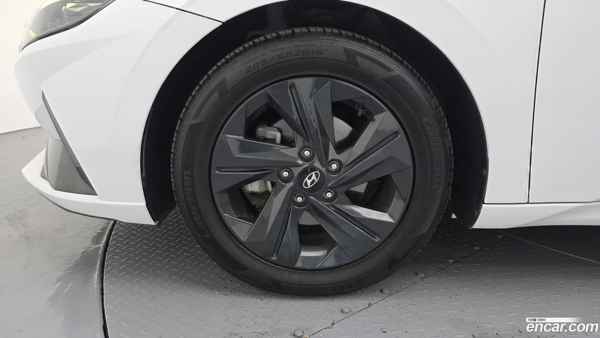 AVANTE Hyundai 2021.5-OUTER-005