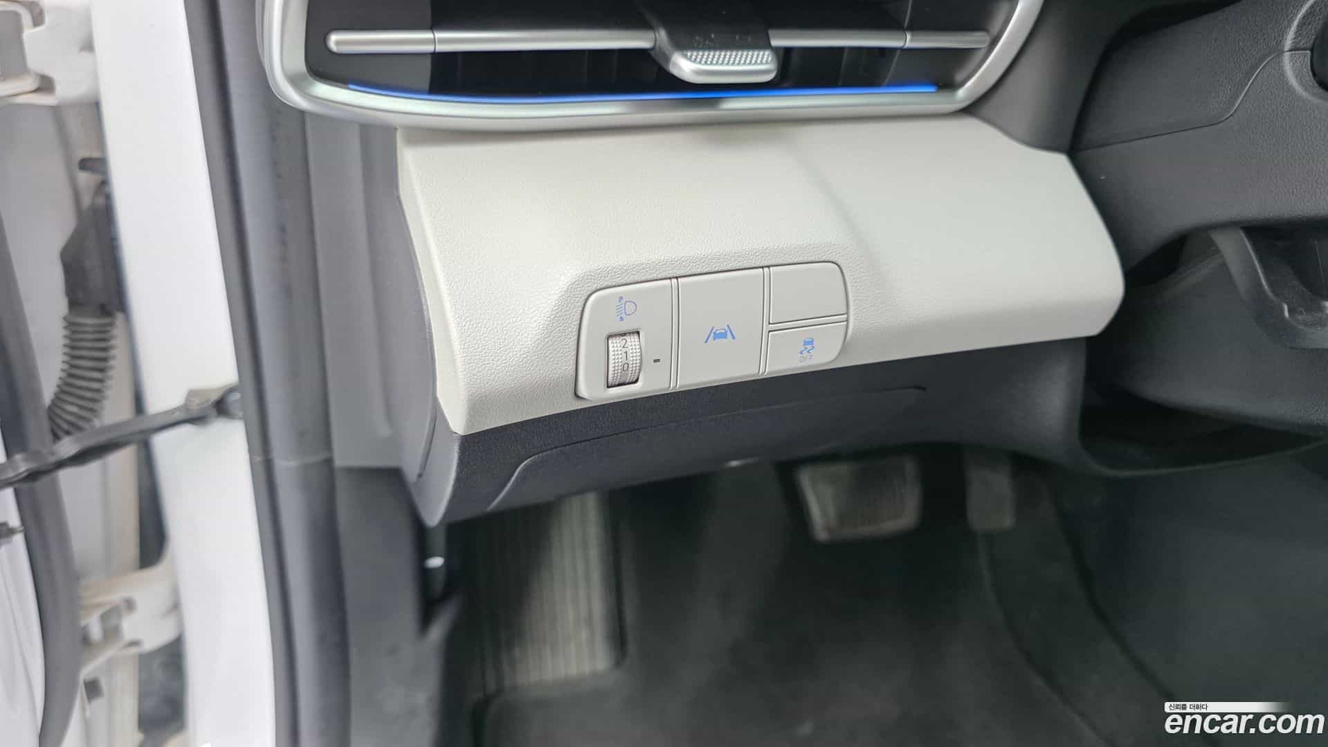 AVANTE Hyundai 2021.5-OPTION-016