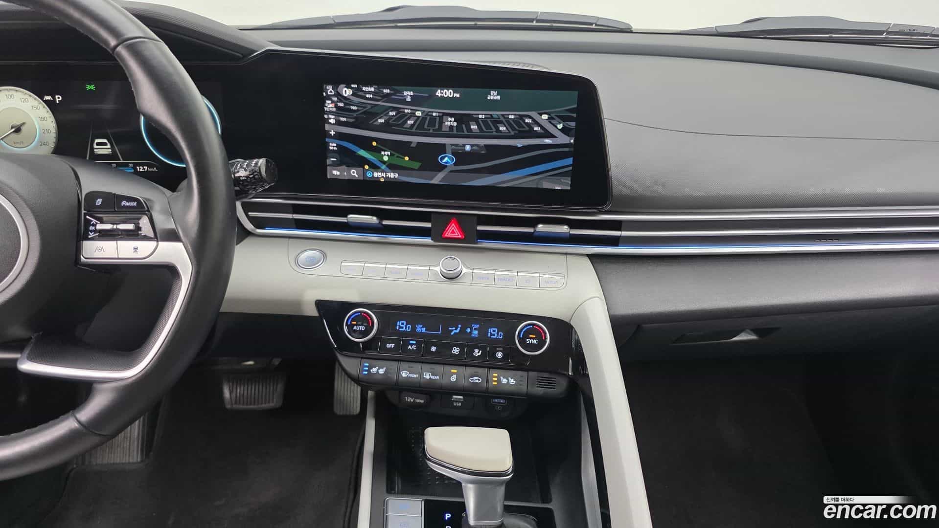 AVANTE Hyundai 2021.5-OPTION-018