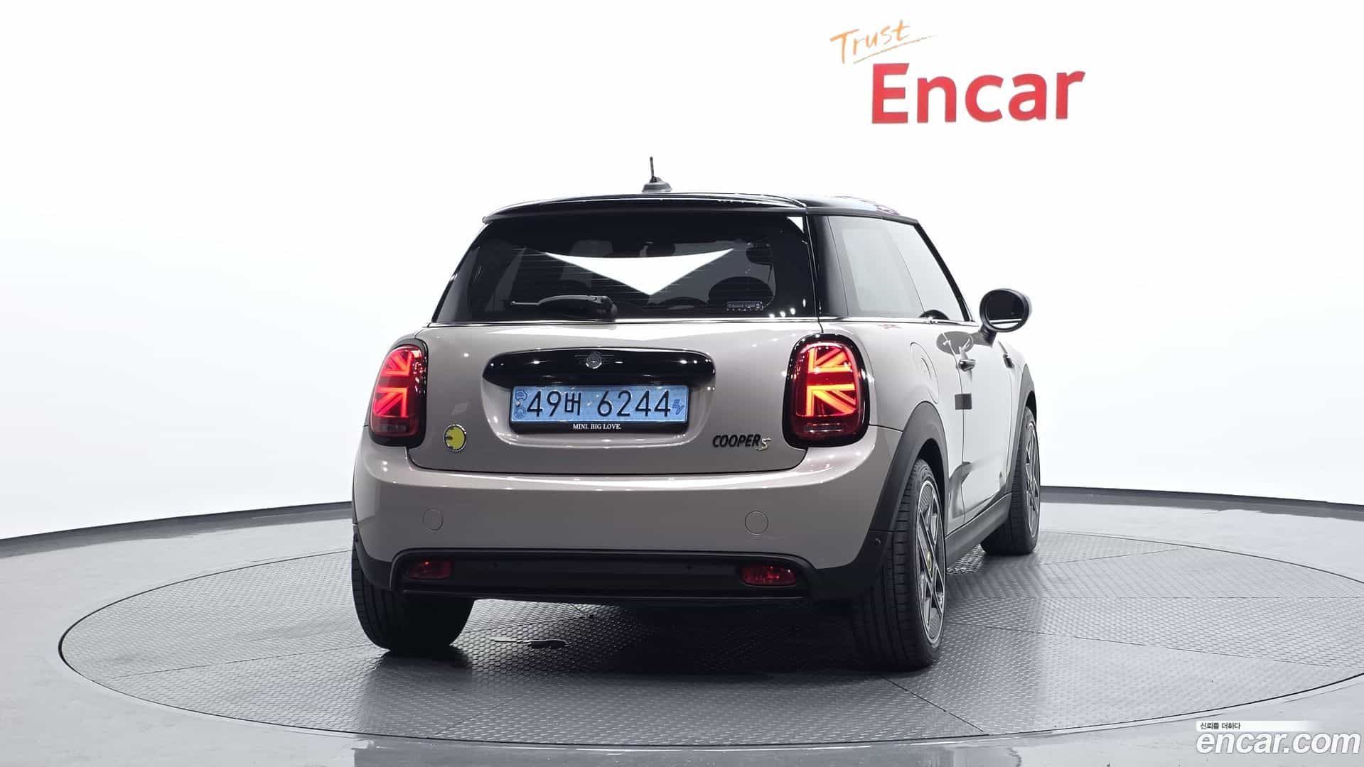 Cooper Mini 2022.4-OUTER-004