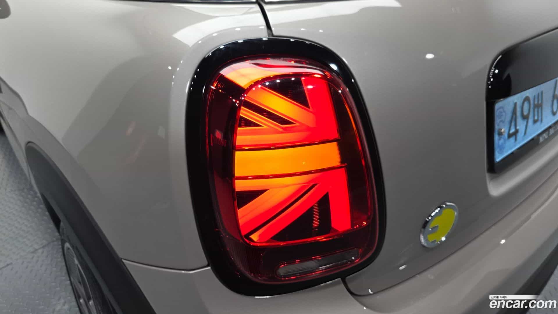 Cooper Mini 2022.4-OUTER-033