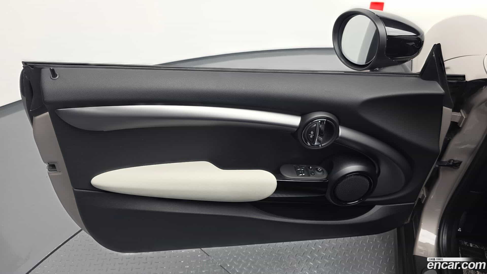 Cooper Mini 2022.4-INNER-035