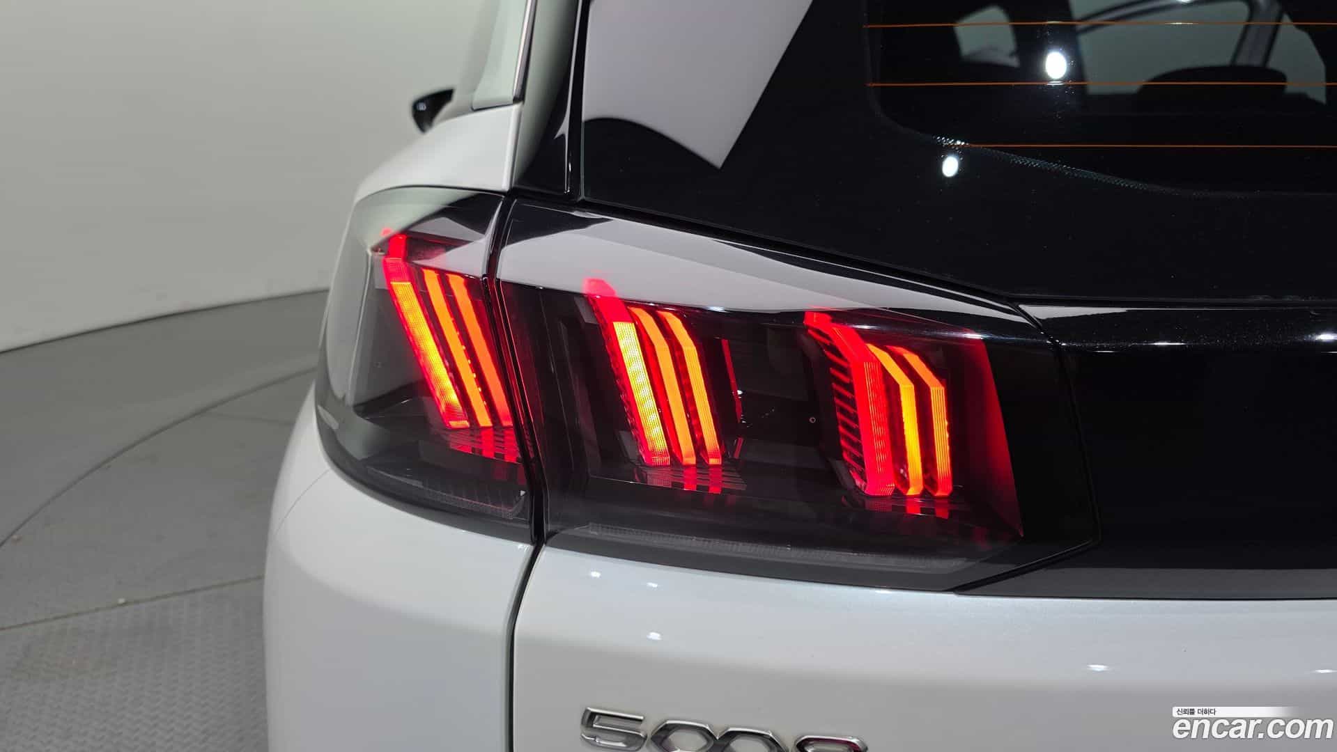 5008 Peugeot 2022.11-OUTER-033