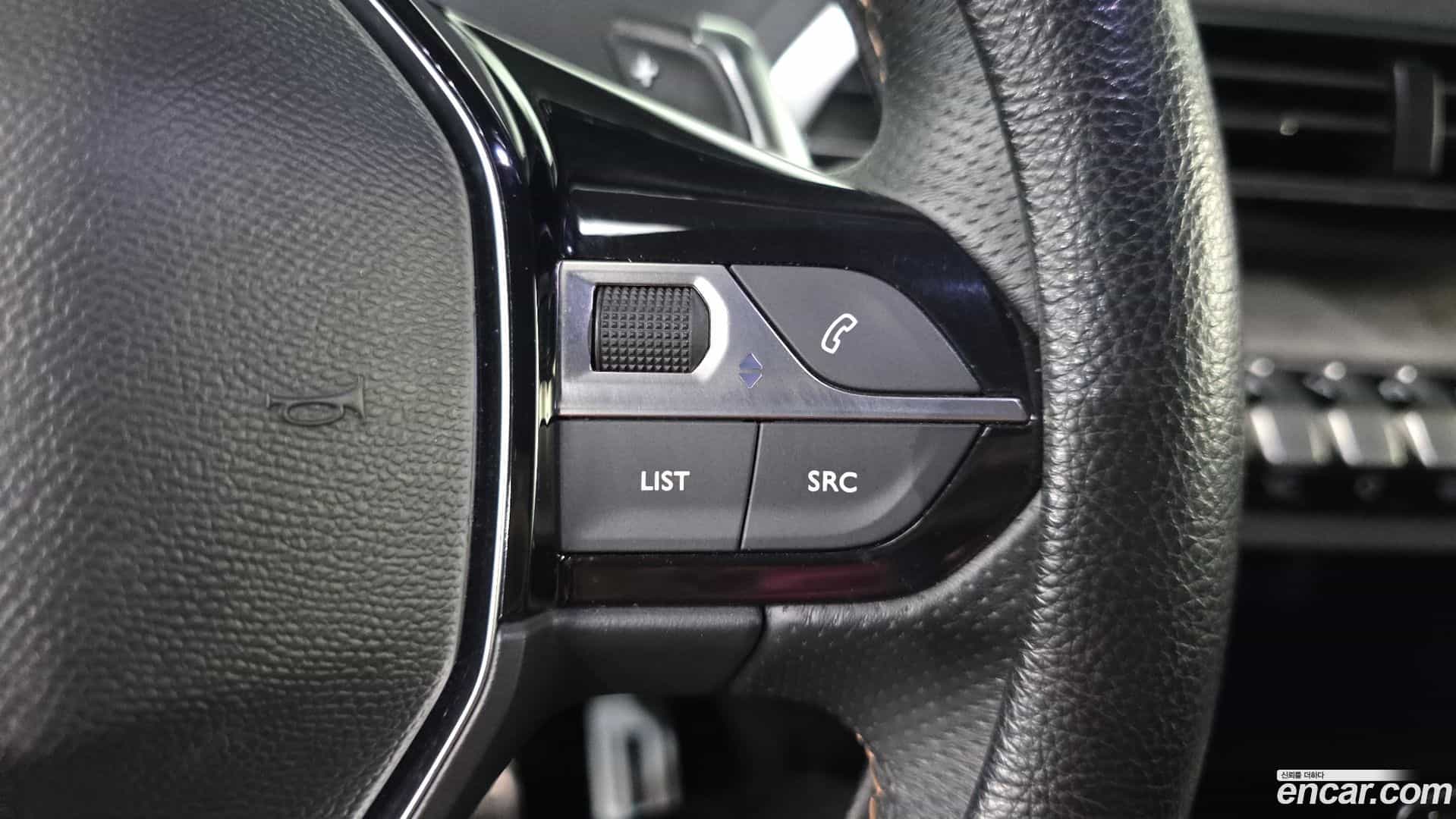 5008 Peugeot 2022.11-OPTION-041
