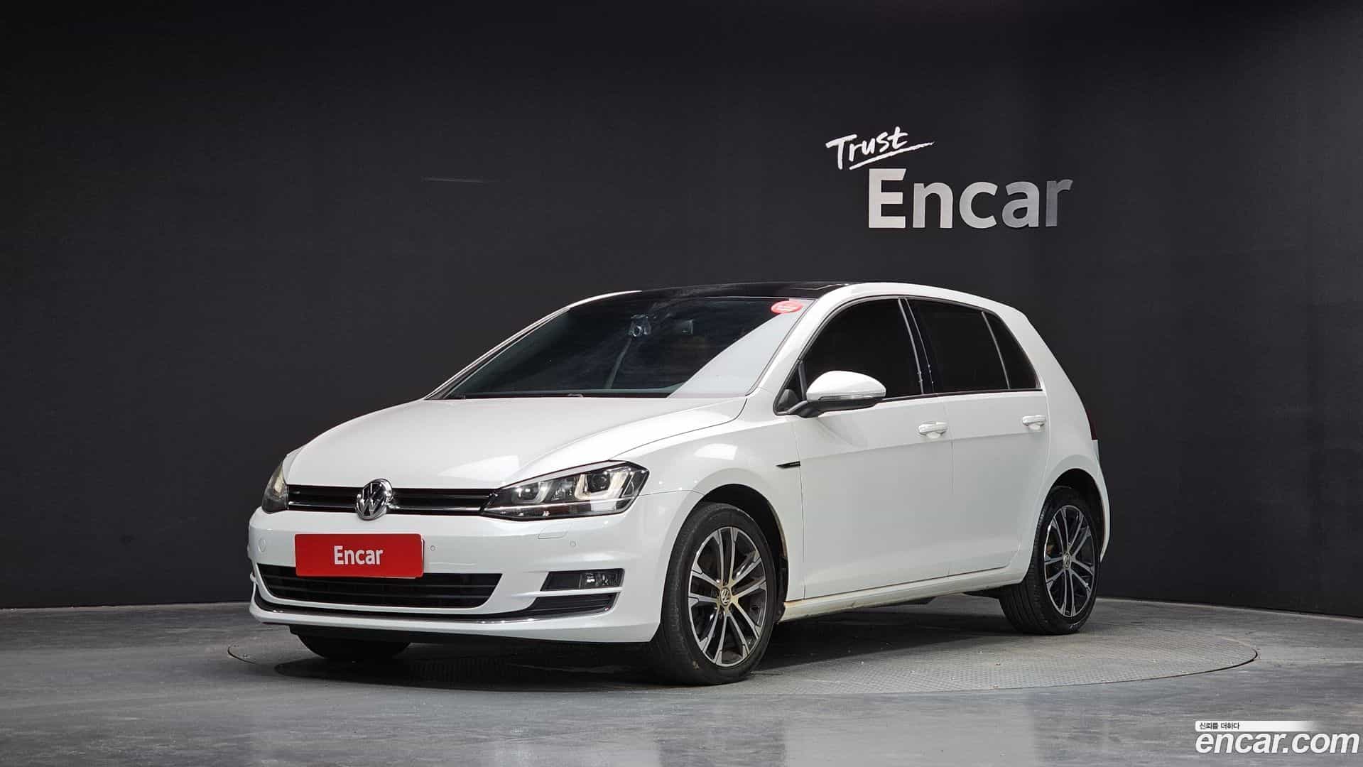 Golf Volkswagen 2015.0-OUTER-001