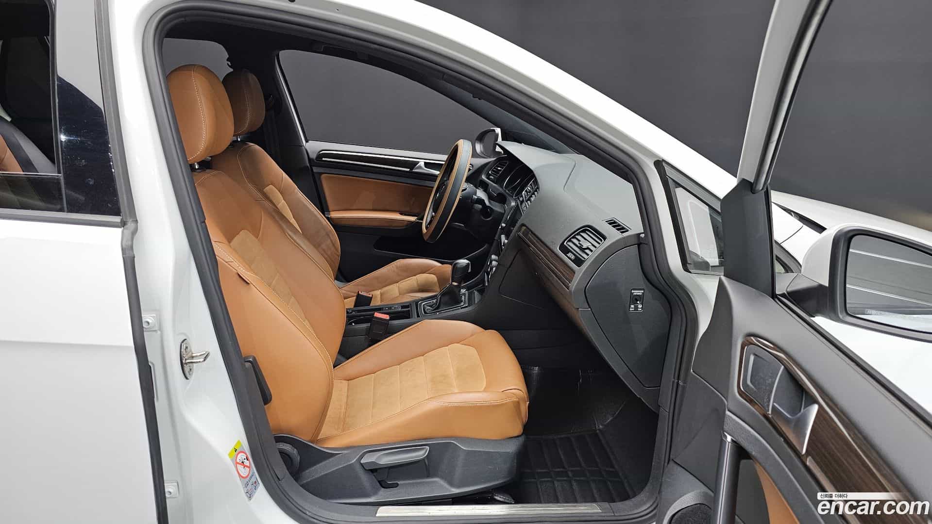 Golf Volkswagen 2015.0-OPTION-015