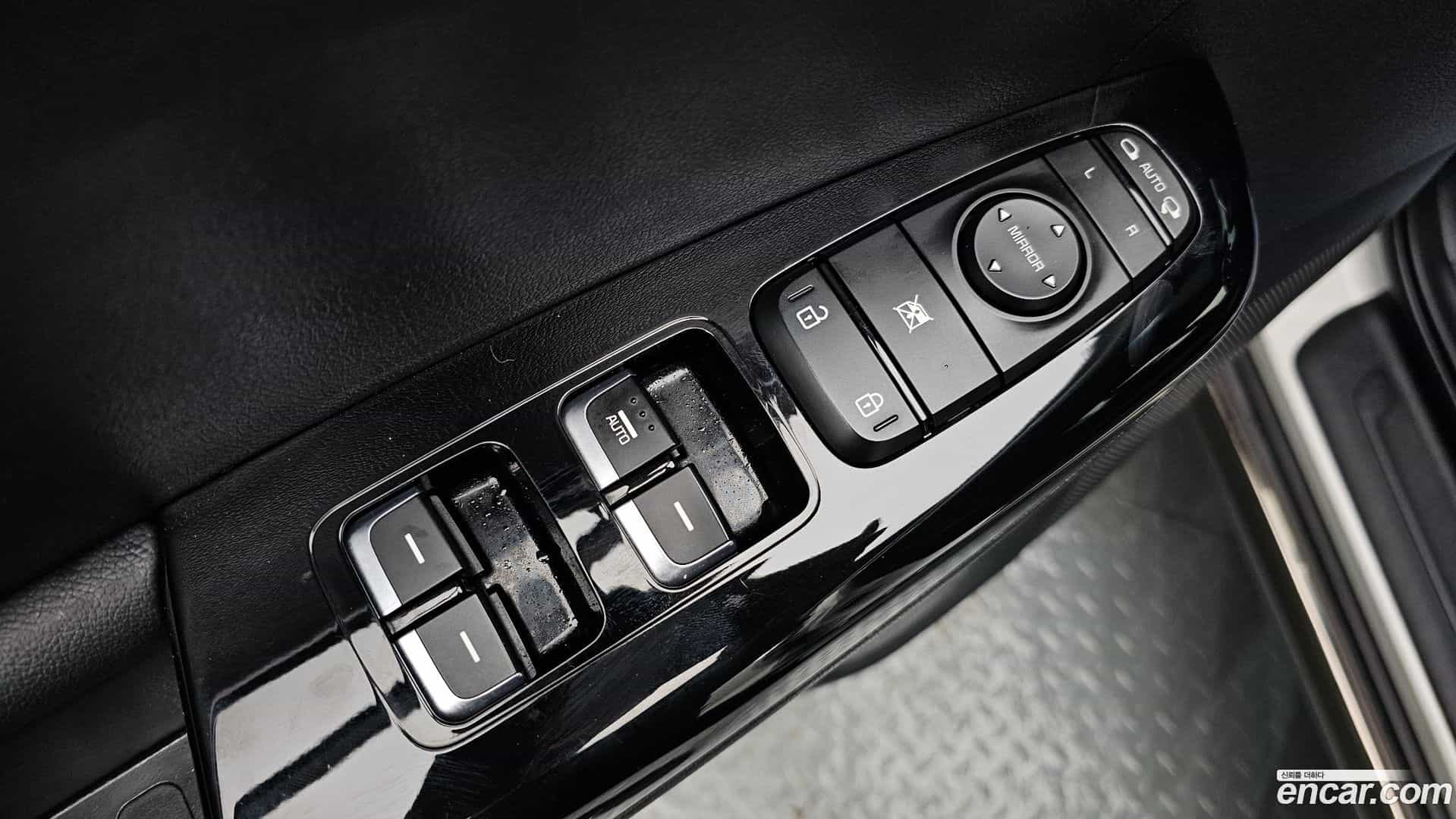 Sportage Kia 2018.9-OPTION-017