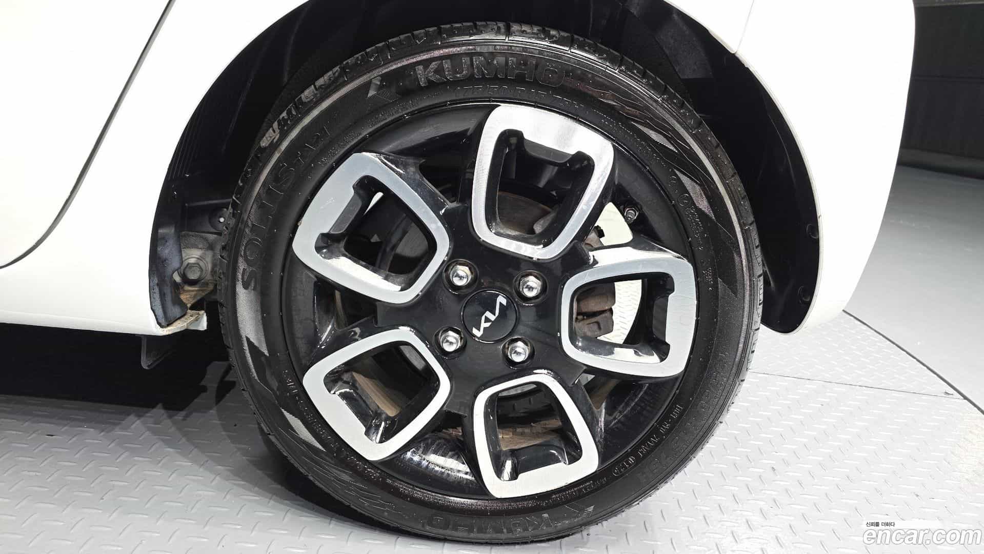 RAY Kia 2022.1-OUTER-005