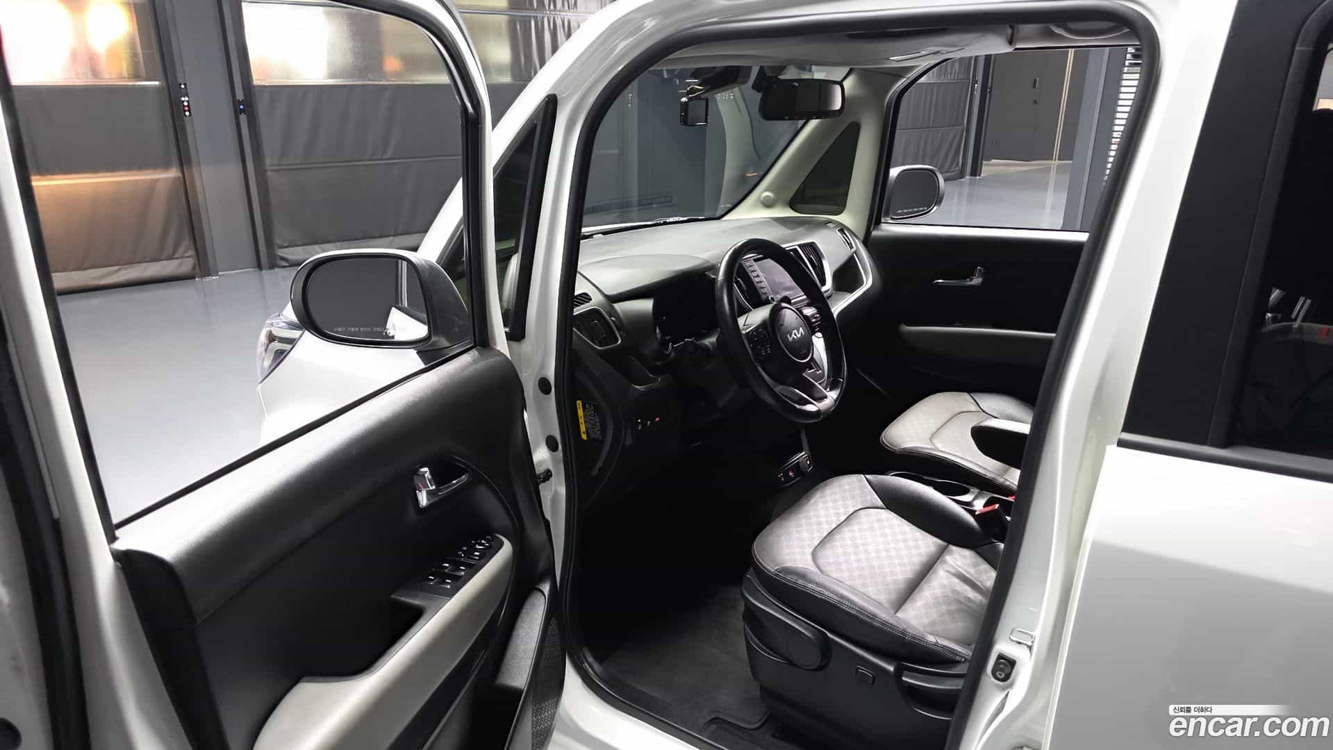 RAY Kia 2022.1-INNER-010