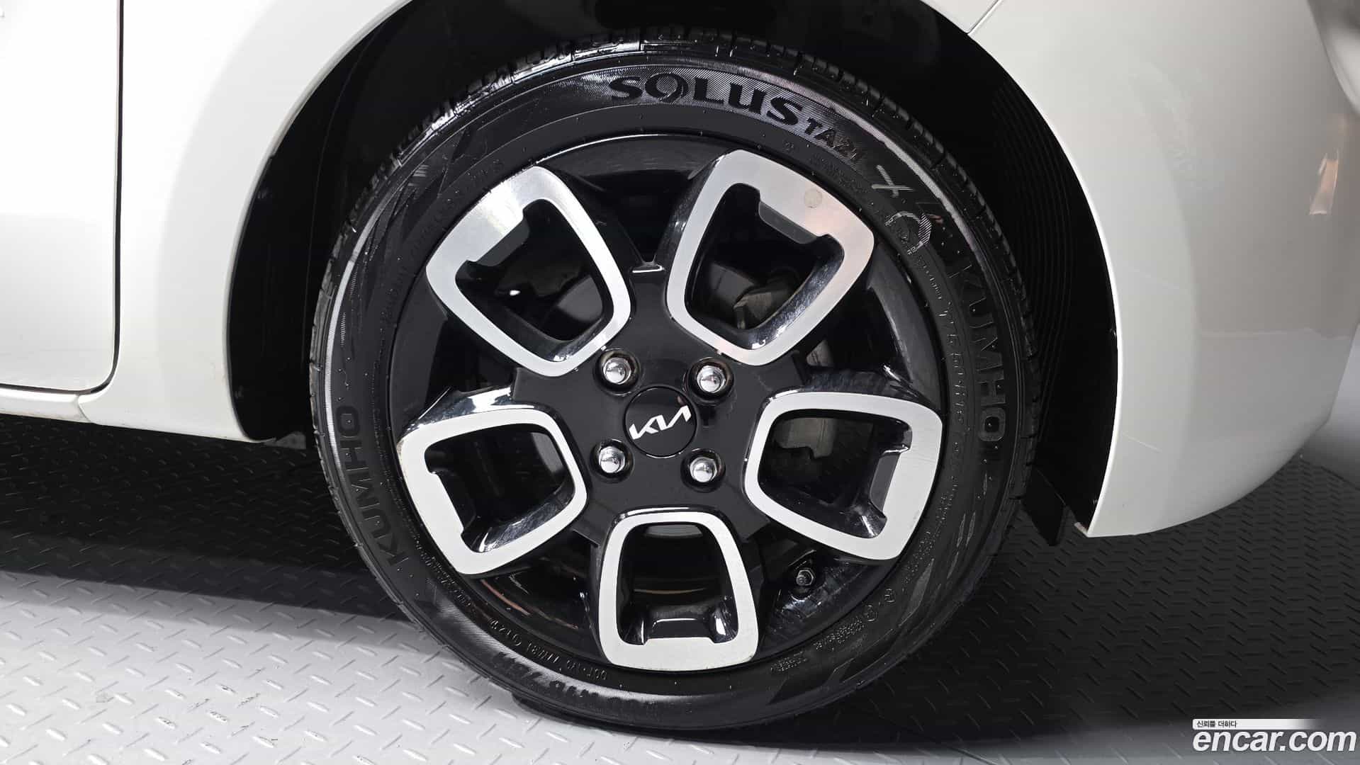 RAY Kia 2022.1-OUTER-031