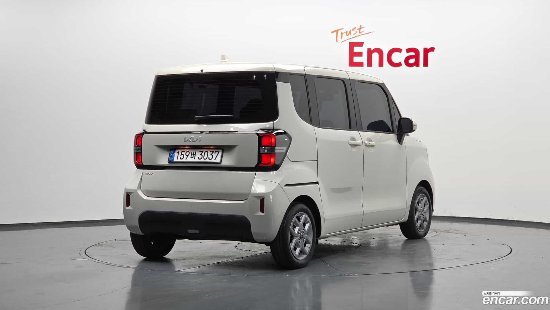 RAY Kia 2024.4-OUTER-002