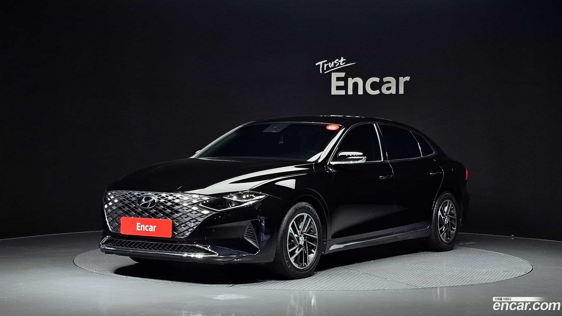 Grandeur Hyundai 2021.2-OUTER-001