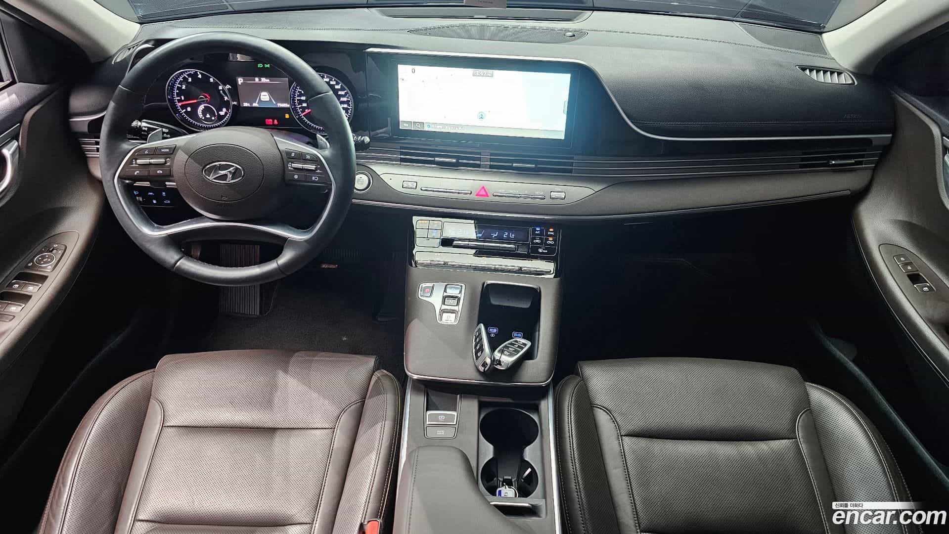Grandeur Hyundai 2021.2-INNER-007
