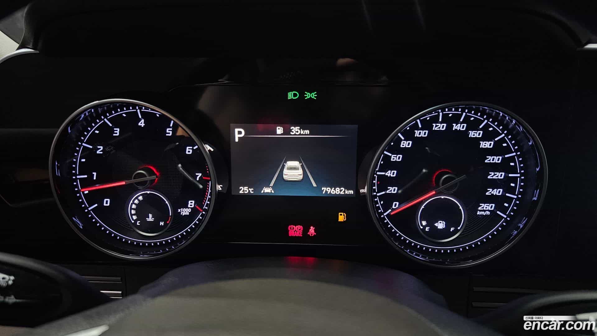 Grandeur Hyundai 2021.2-INNER-008