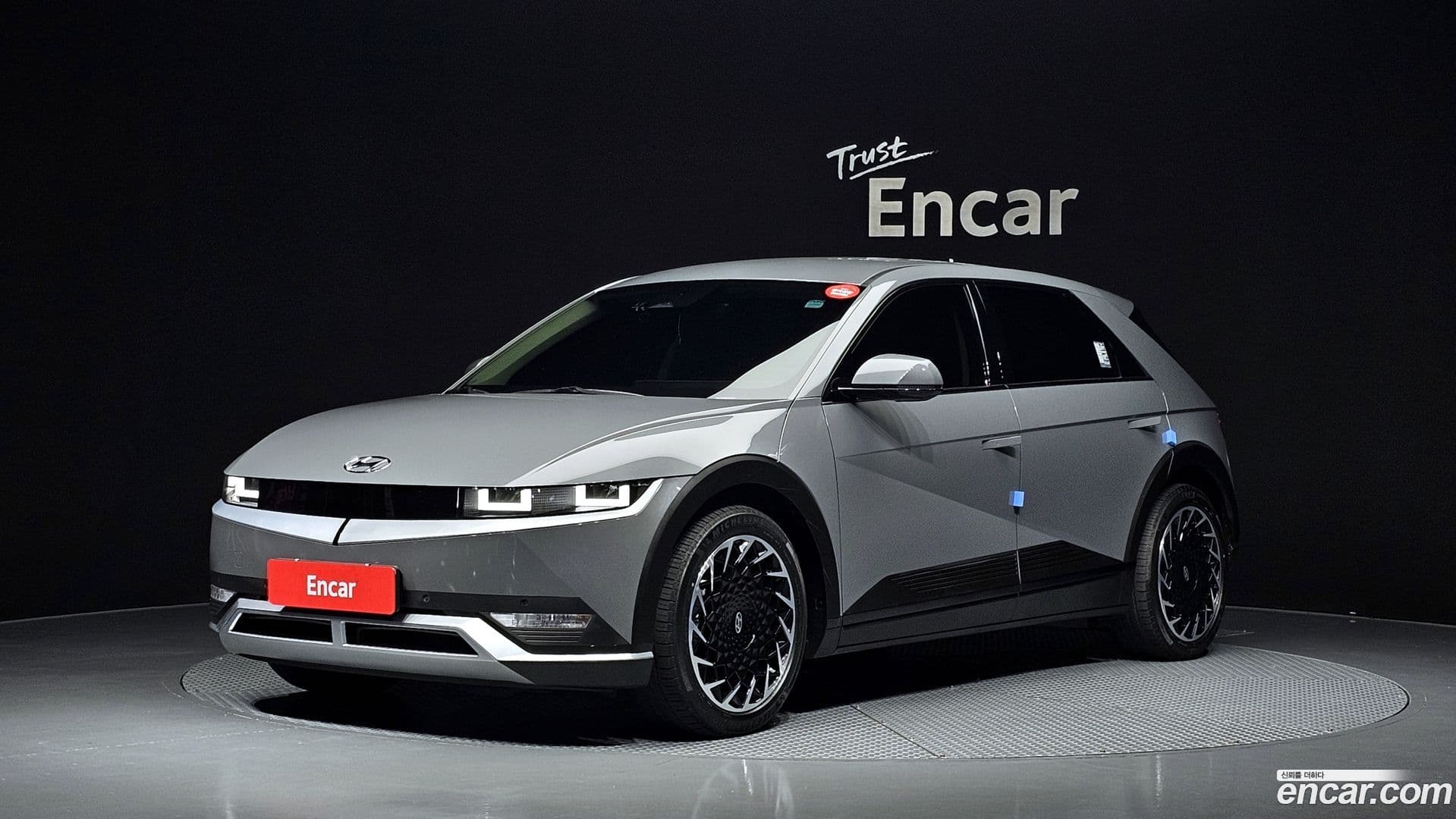 Main__Slider__Photo:Ioniq5 Hyundai 2022.11-0