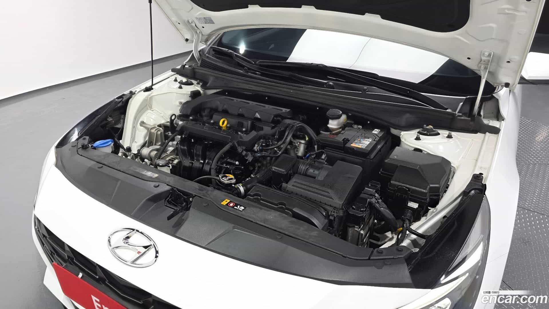 AVANTE Hyundai 2022.4-OUTER-006