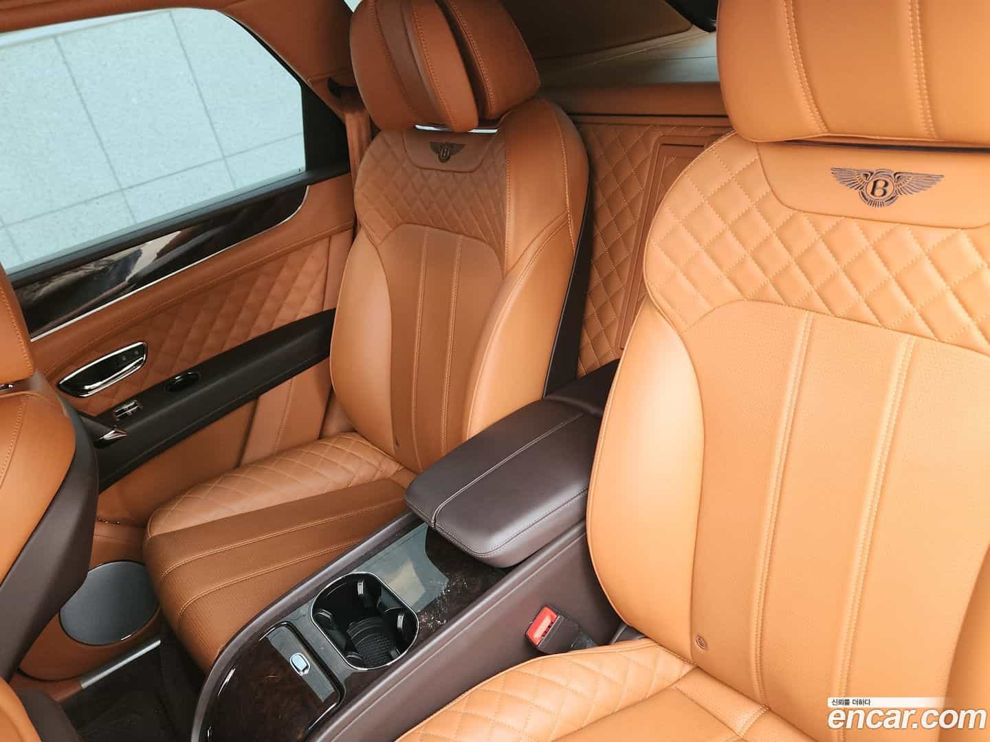 Bentayga Bentley 2017.7-INNER-010