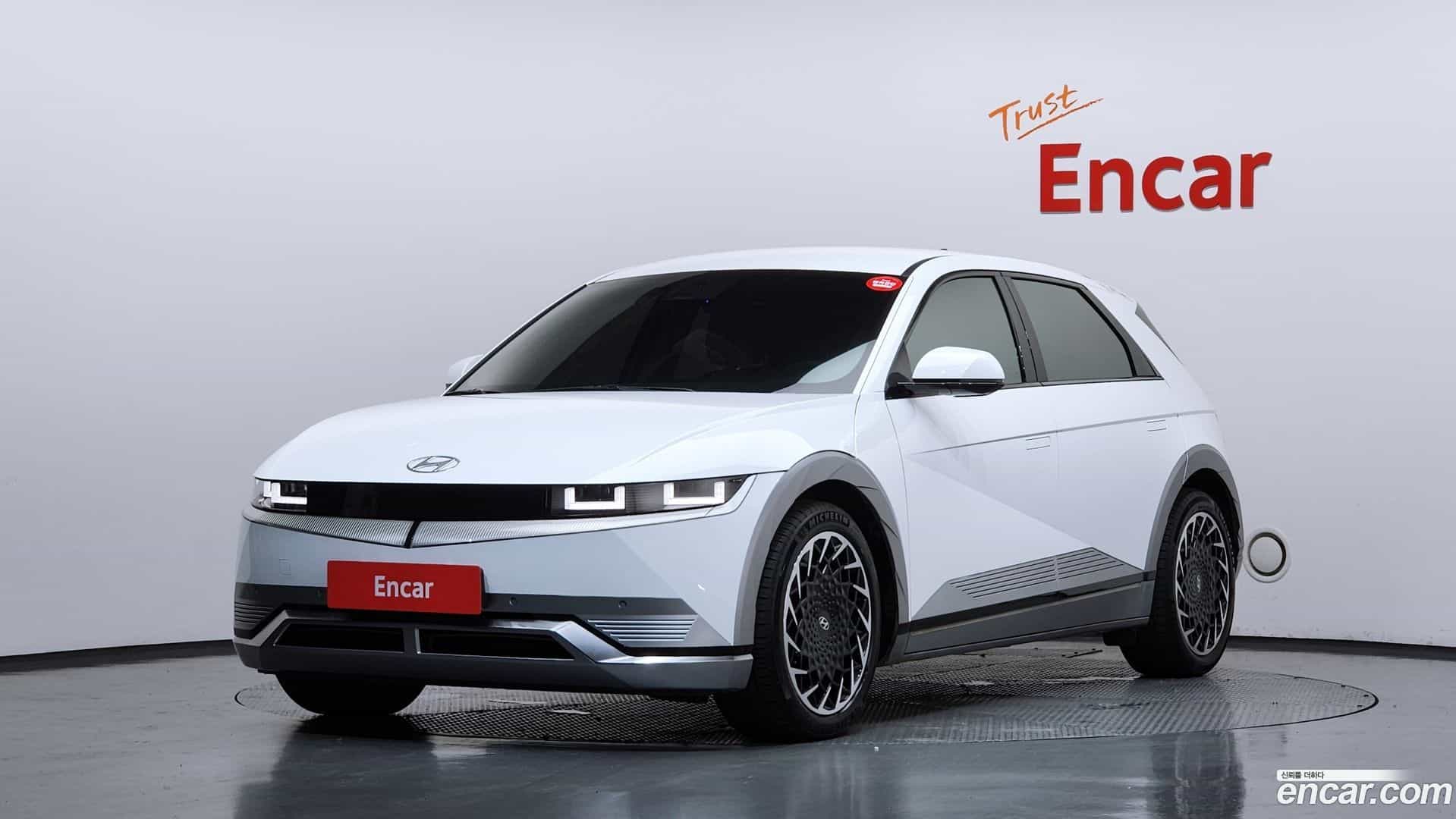 Ioniq5 Hyundai 2021.9-OUTER-001