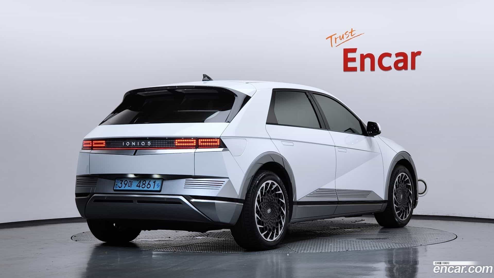 Ioniq5 Hyundai 2021.9-OUTER-002