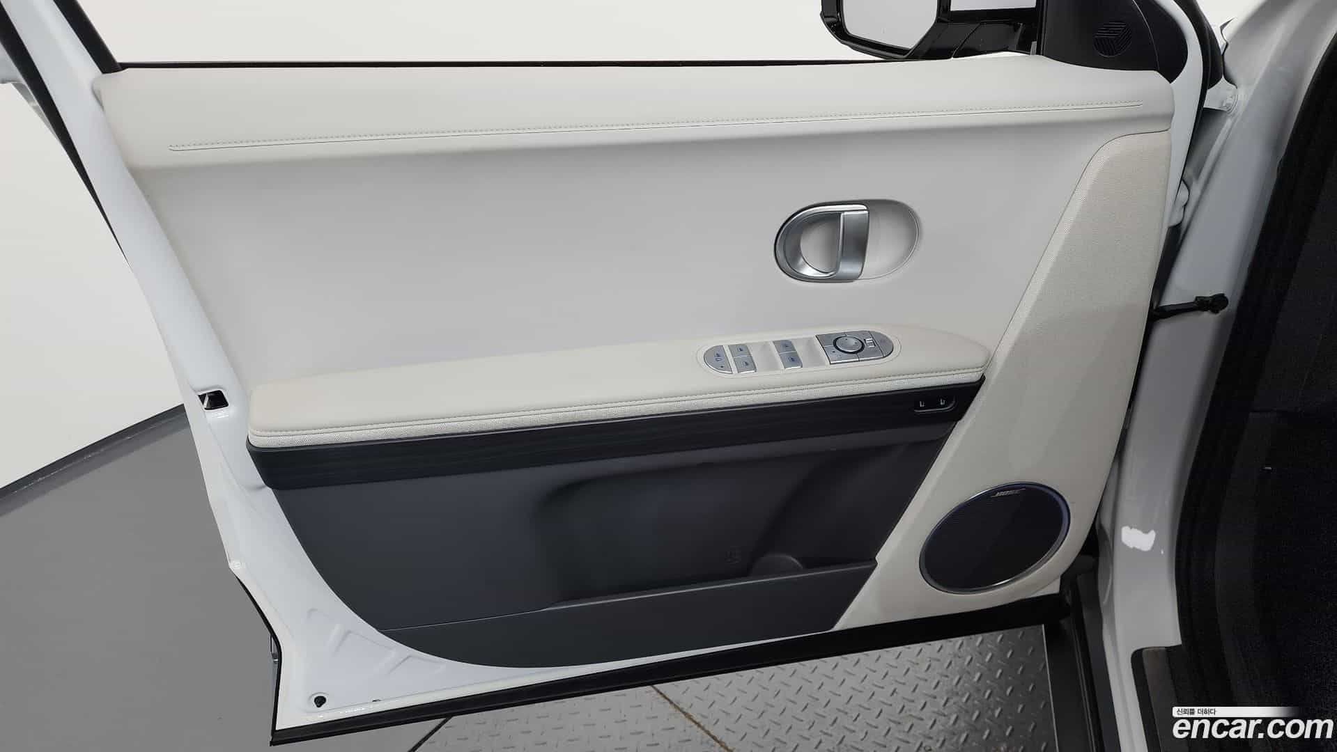 Ioniq5 Hyundai 2021.9-INNER-034